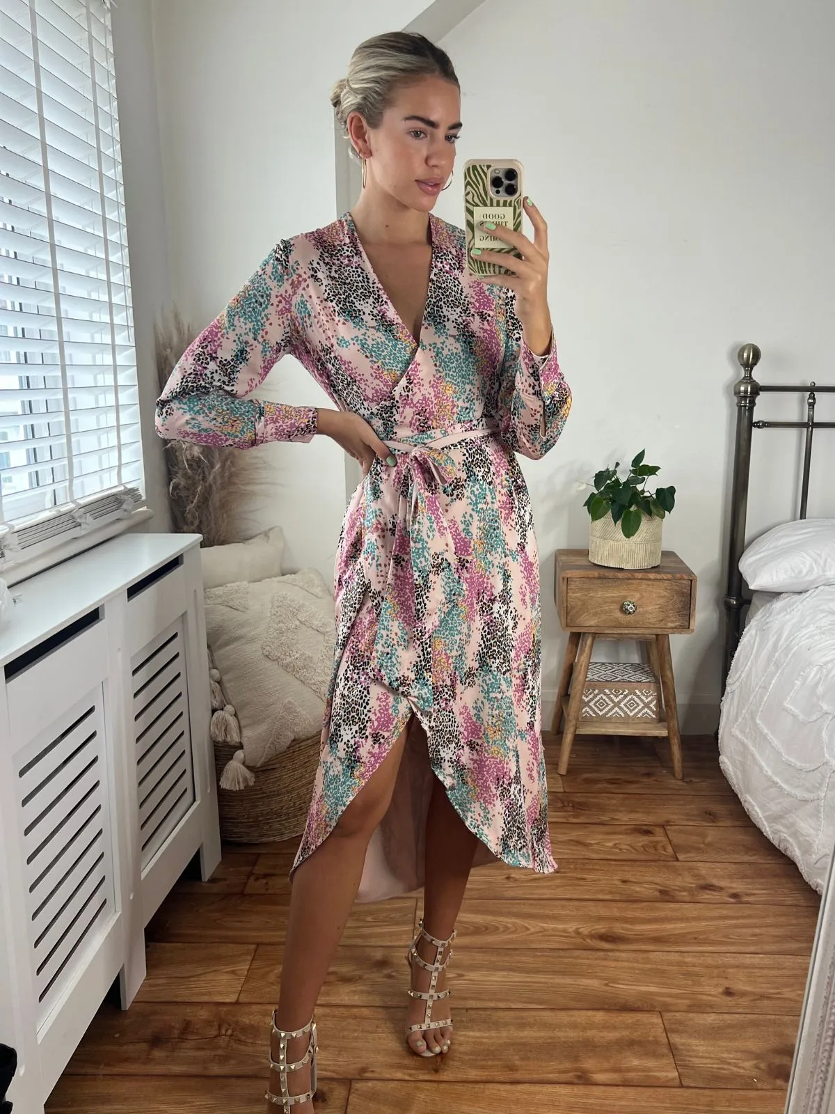 Fergie Reversible 2 in 1 Wrap Midi Dress / Animal Print Timeless Trend Romantic-Style