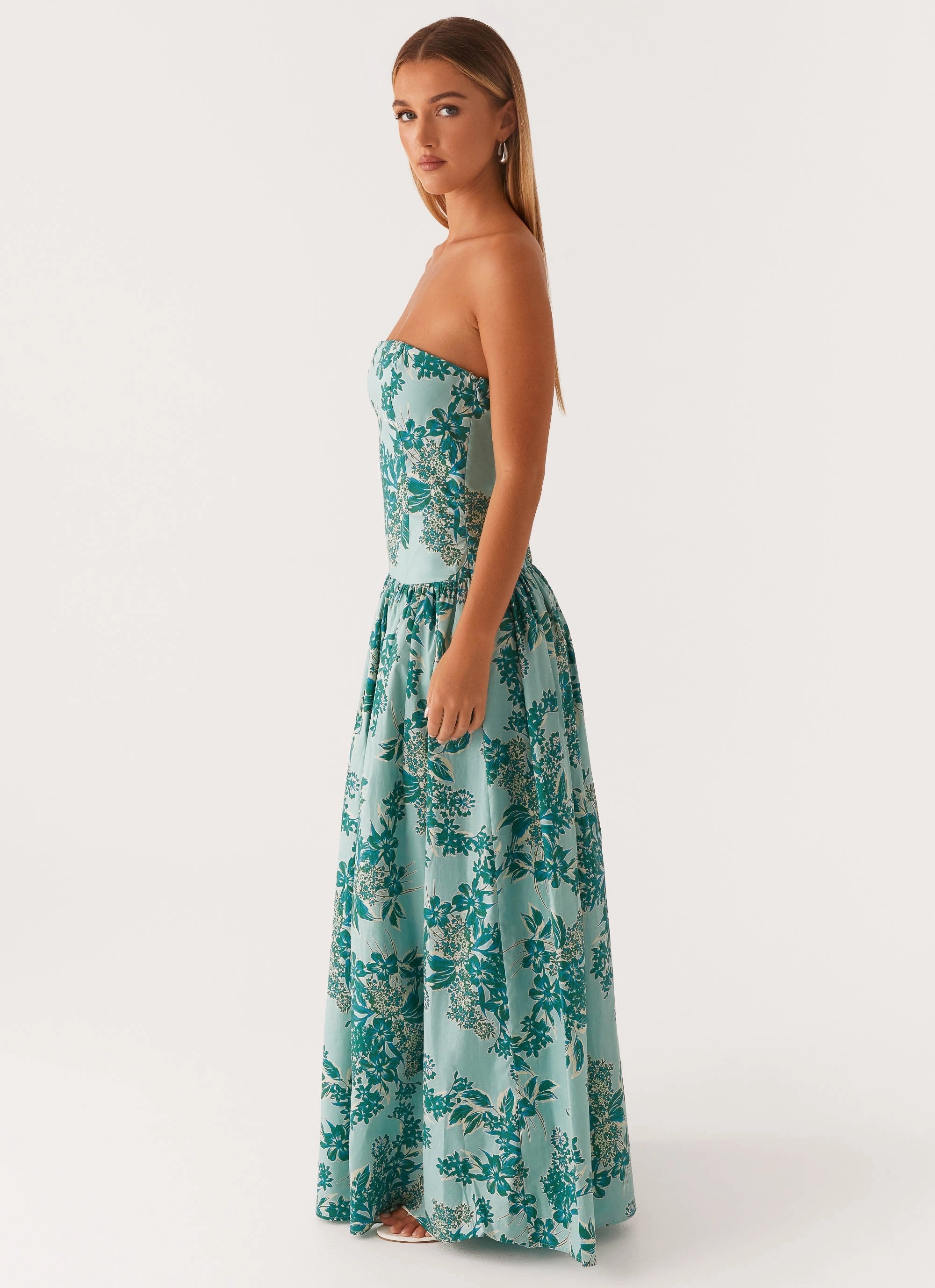 Luxe Look Andorra Maxi Dress - Cloud Nine Floral