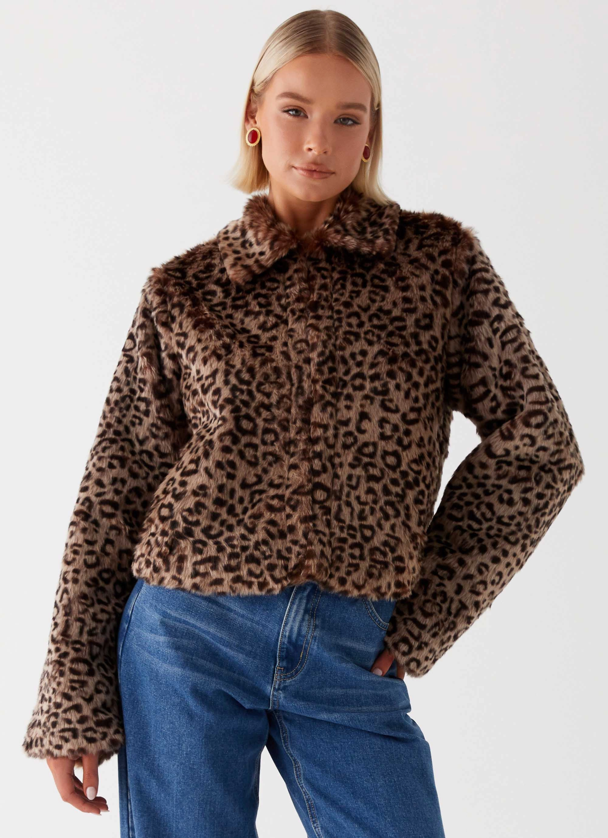 Foldable Collar Low Profile Insulation Raleigh Fur Jacket - Leopard