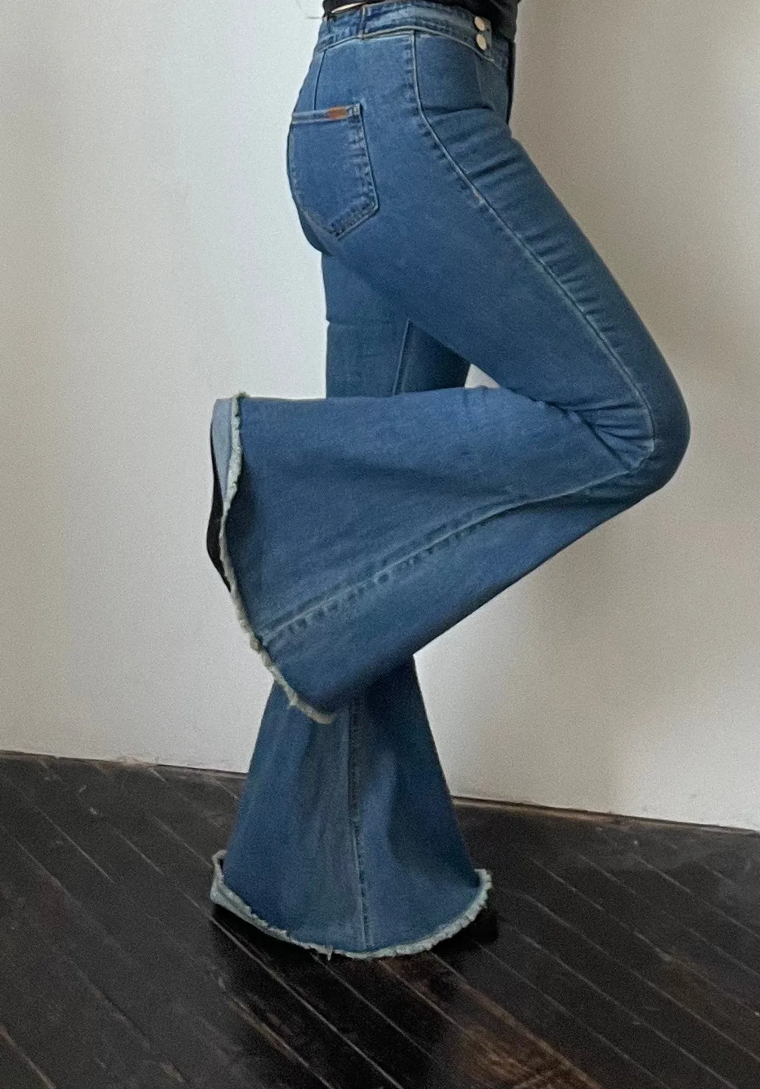 Final Sale ✨ Alexandra Bell Jeans