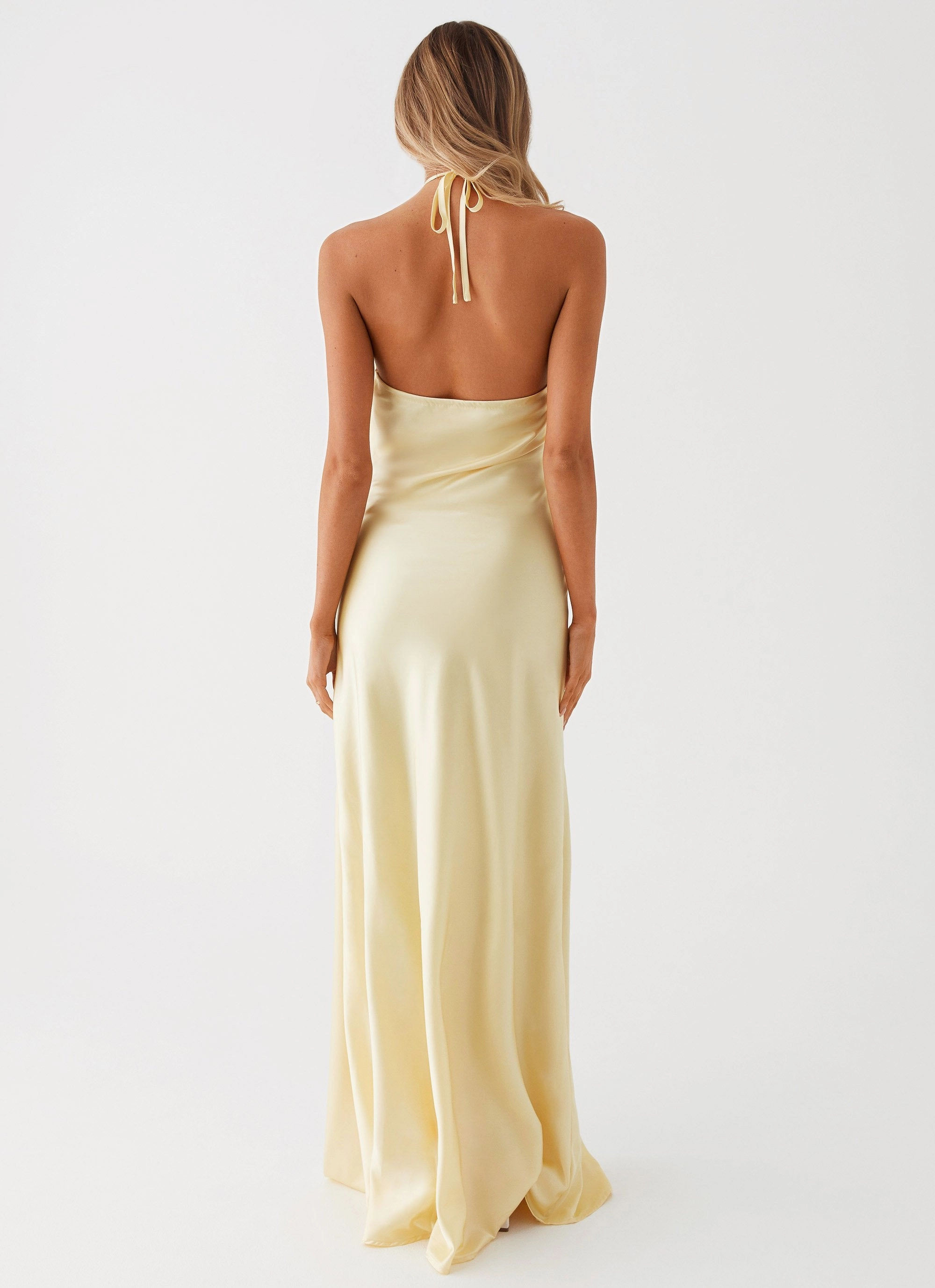 Noir Symphony Maxi Dress - Yellow Simple Flow Warm-Layer