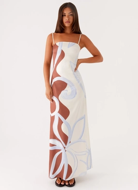 Subtle Texture Aster Bloom Maxi Dress - Bloom Wave Print