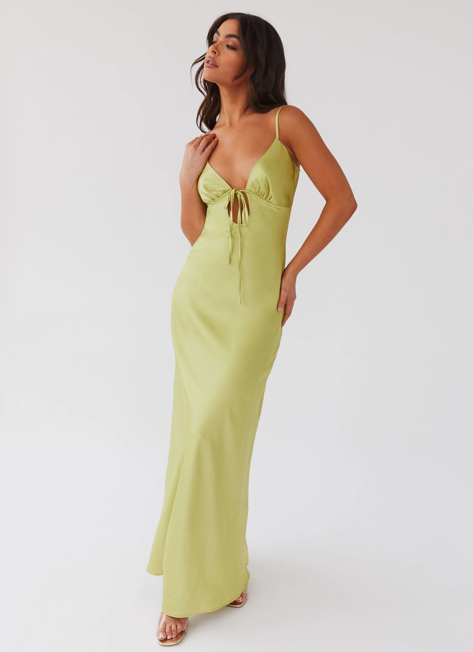 Relaxed Fit Design Chic Waist Flora Satin Maxi Dress - Green Expectations