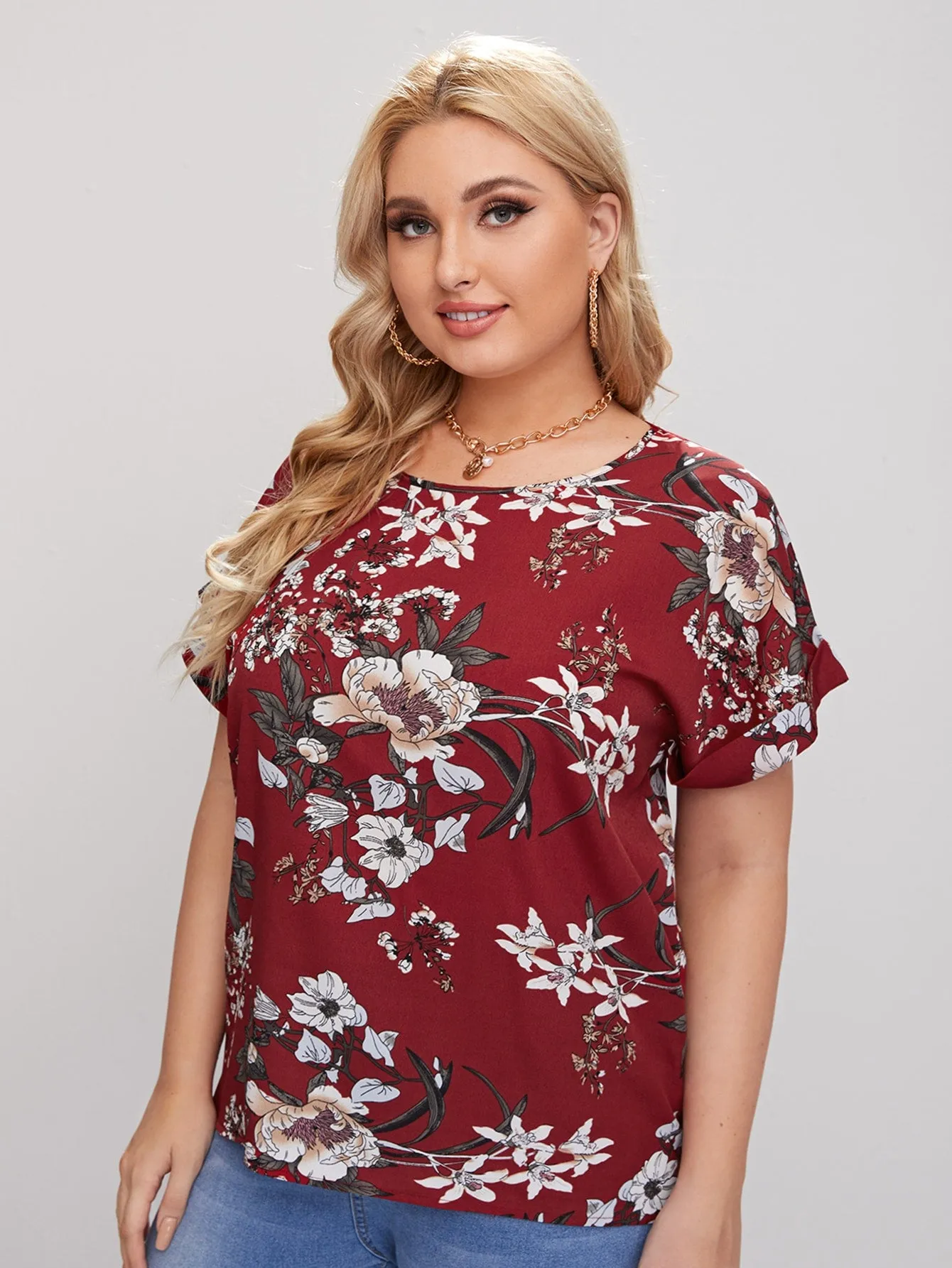 Floral Short Sleeve Round Neck Regular Plus Blouse