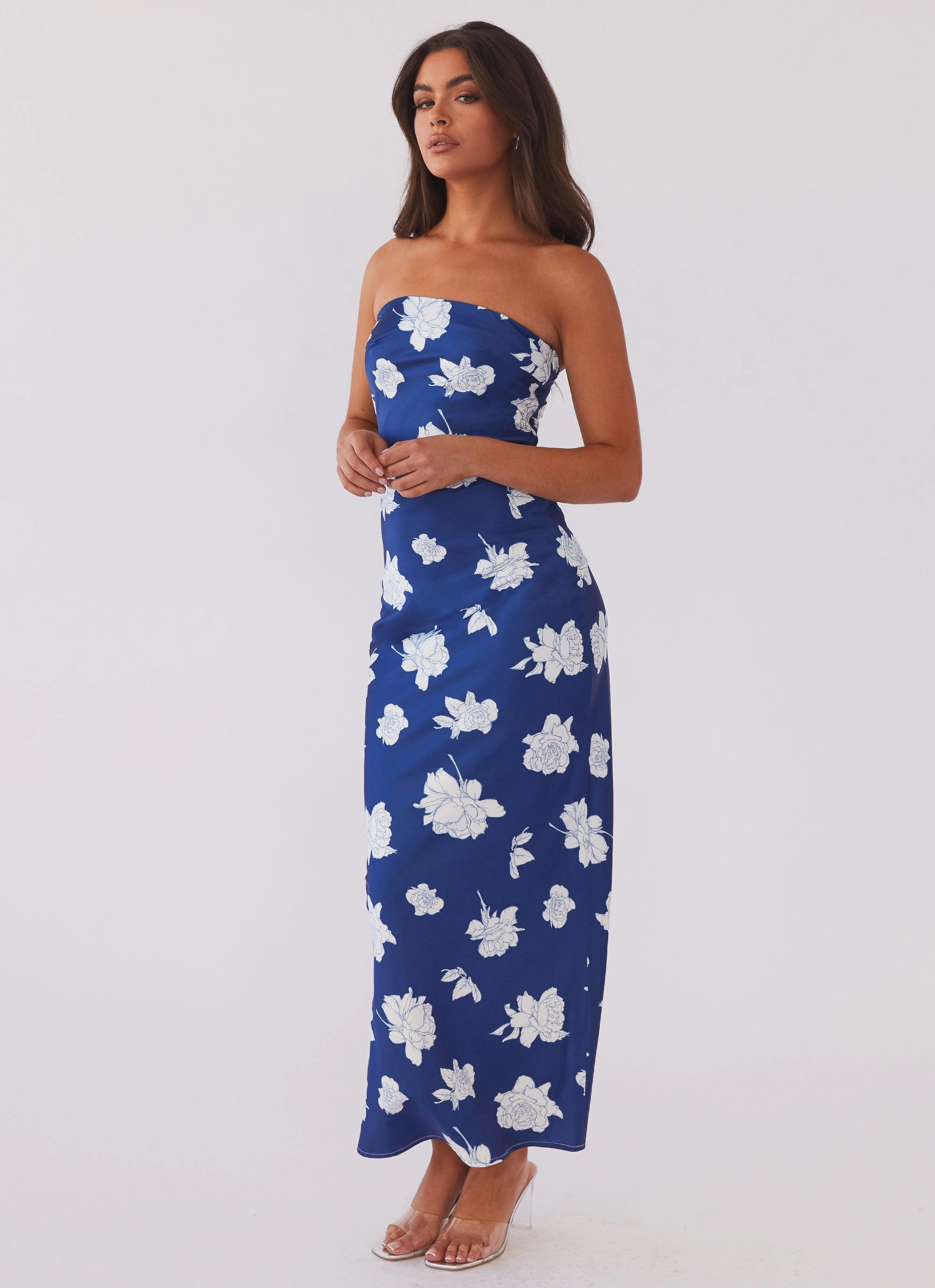 What I Want Maxi Dress - Navy Flora Balanced Tones
