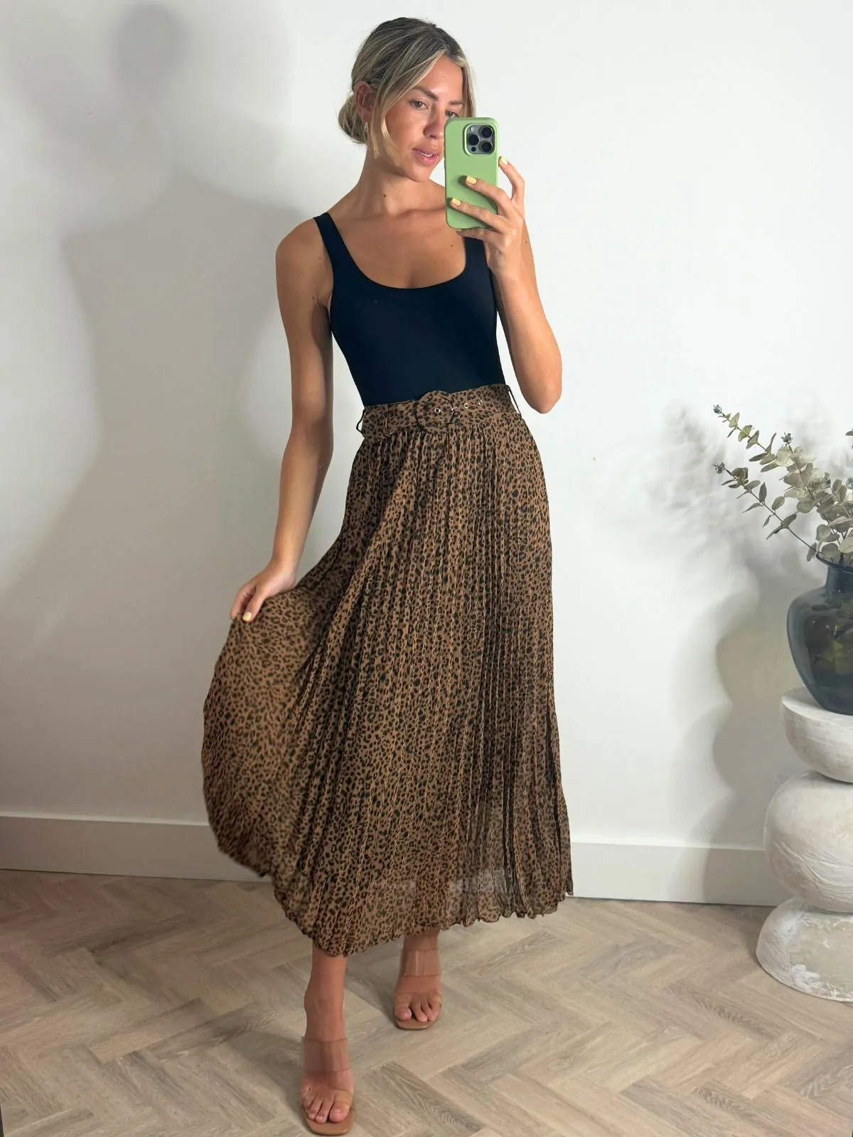 Cool Tone Non see through Demi Pleated Midi Skirt / Animal