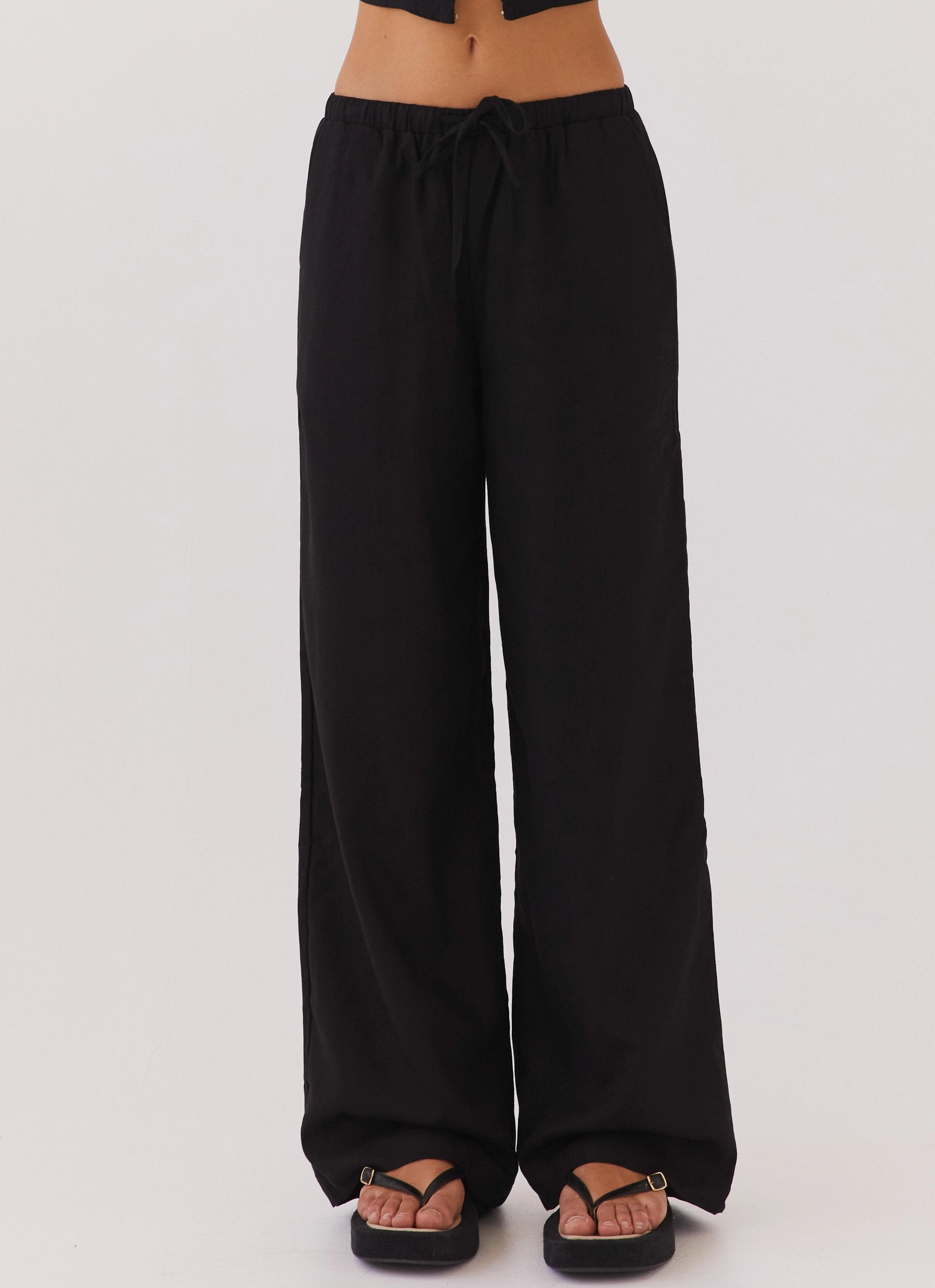 Essential Casual Look Weatherproof Barrier Fresh Face Linen Pants - Black