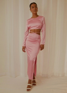 From Florence Maxi Skirt - Baby Pink Ribbed Cuff Design From Florence Maxi Skirt - Baby Pink Compression Packability