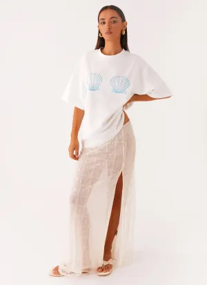 Global Recycled Standard Born To Have Fun Oversized Graphic Tee - Blue Shell Born To Have Fun Oversized Graphic Tee - Blue Shell Urban Look Breathable Layer Fit