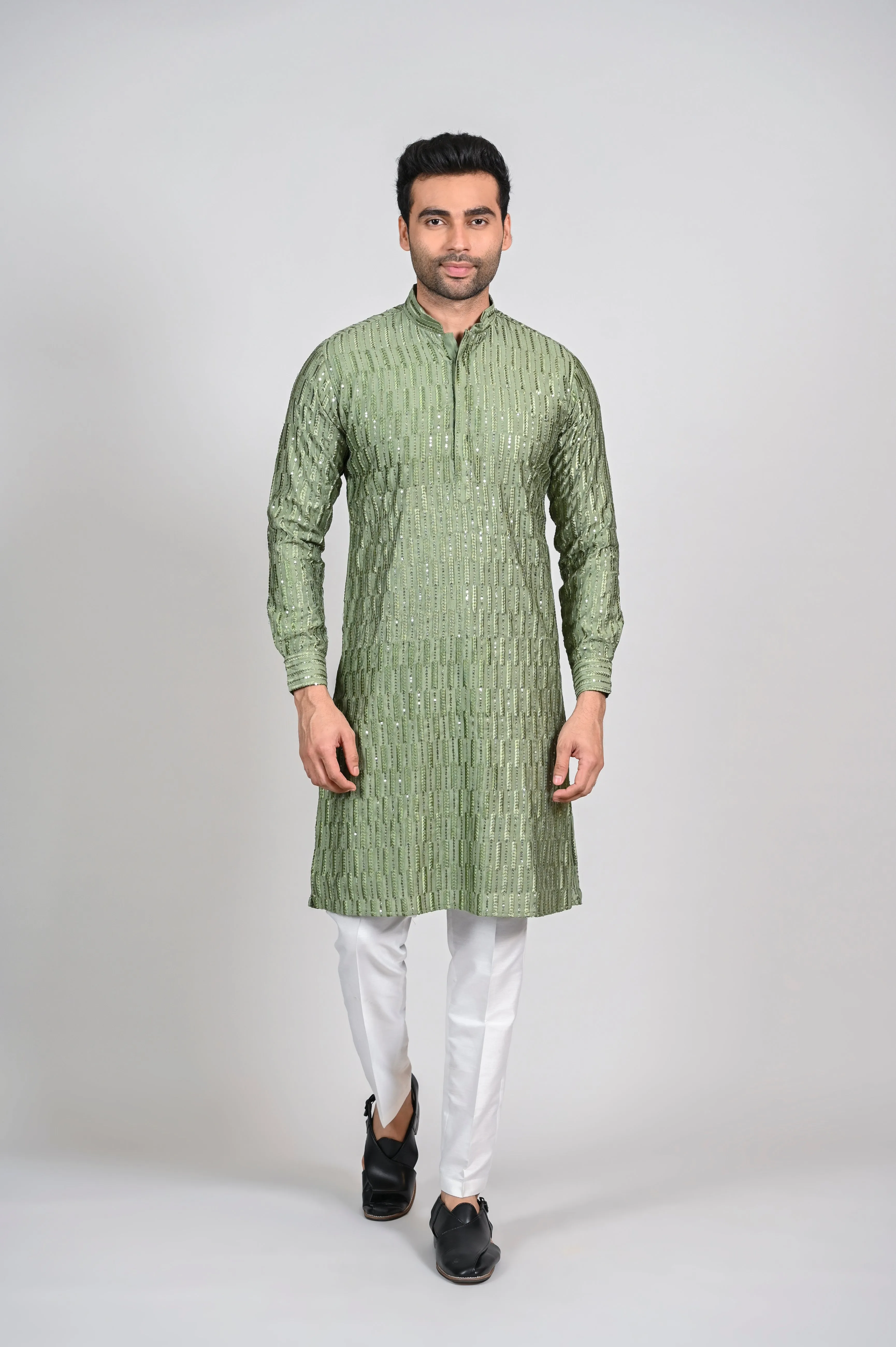 Green Lakhnavi Kurta with Pant in Silk