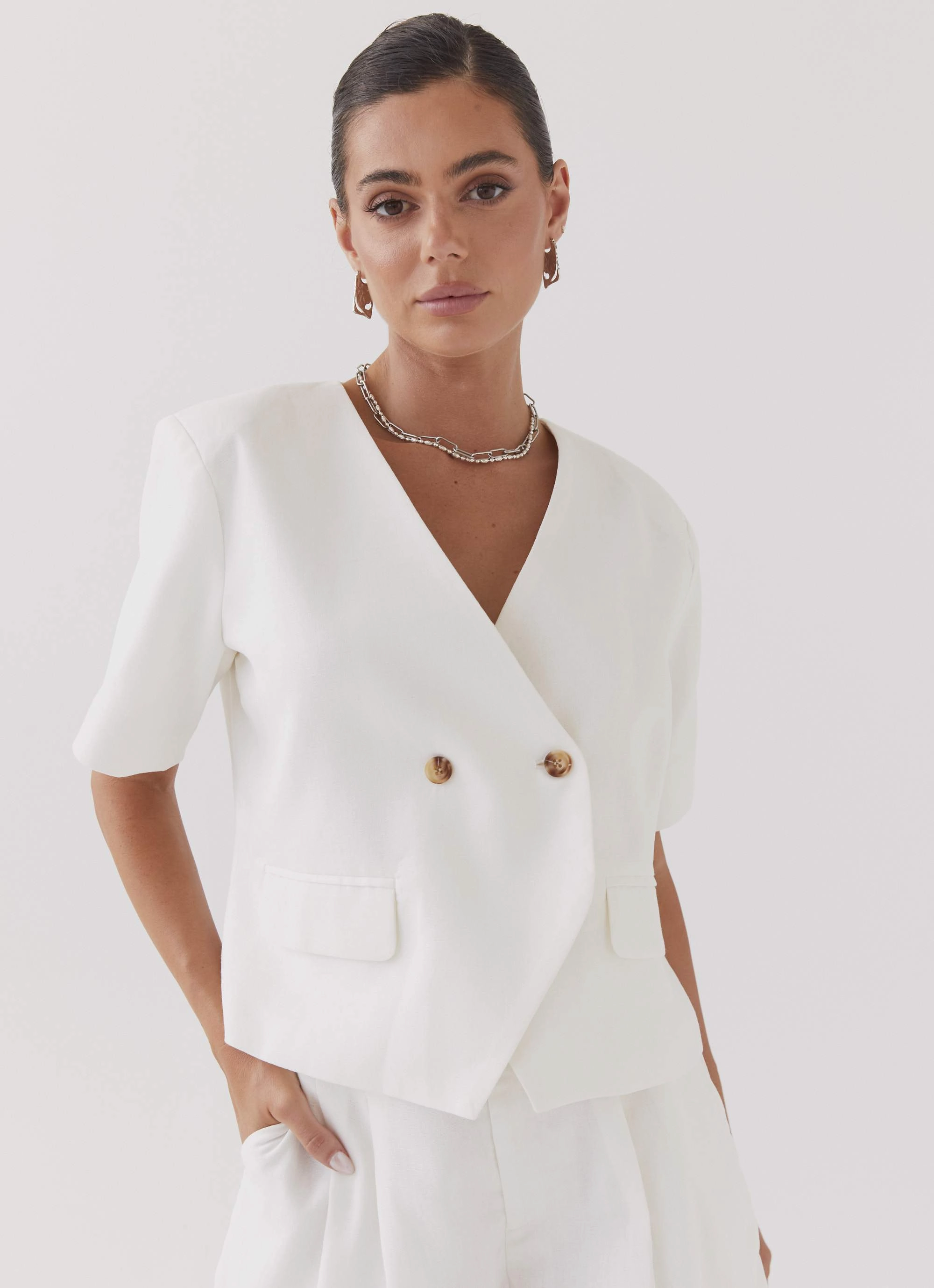 Hacienda Linen Short Sleeve Blazer - White RecycledPolyester Comfort Focused Design