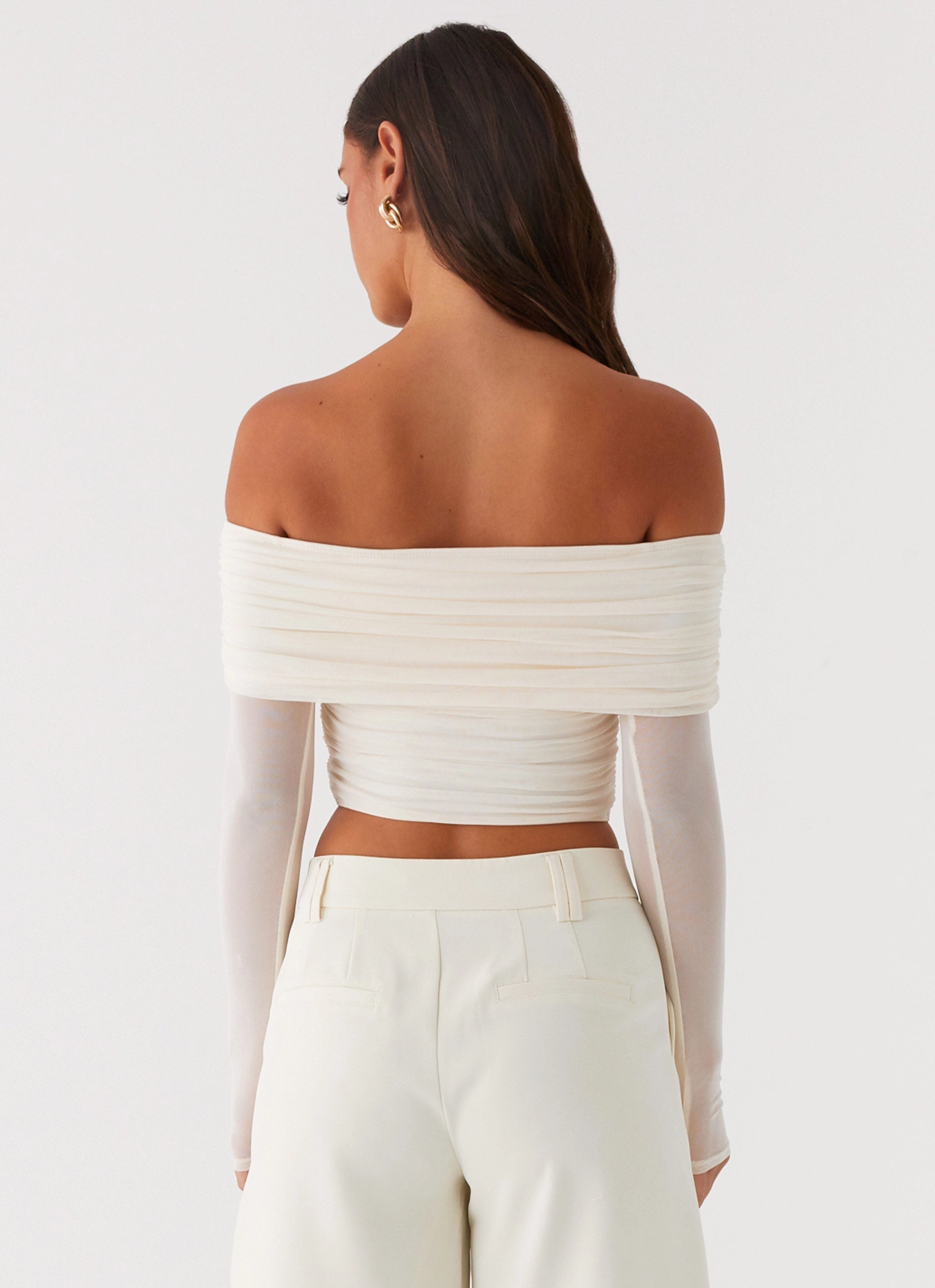 HighStretch Smooth Zipper Integration Vivianne Off Shoulder Top - Ivory