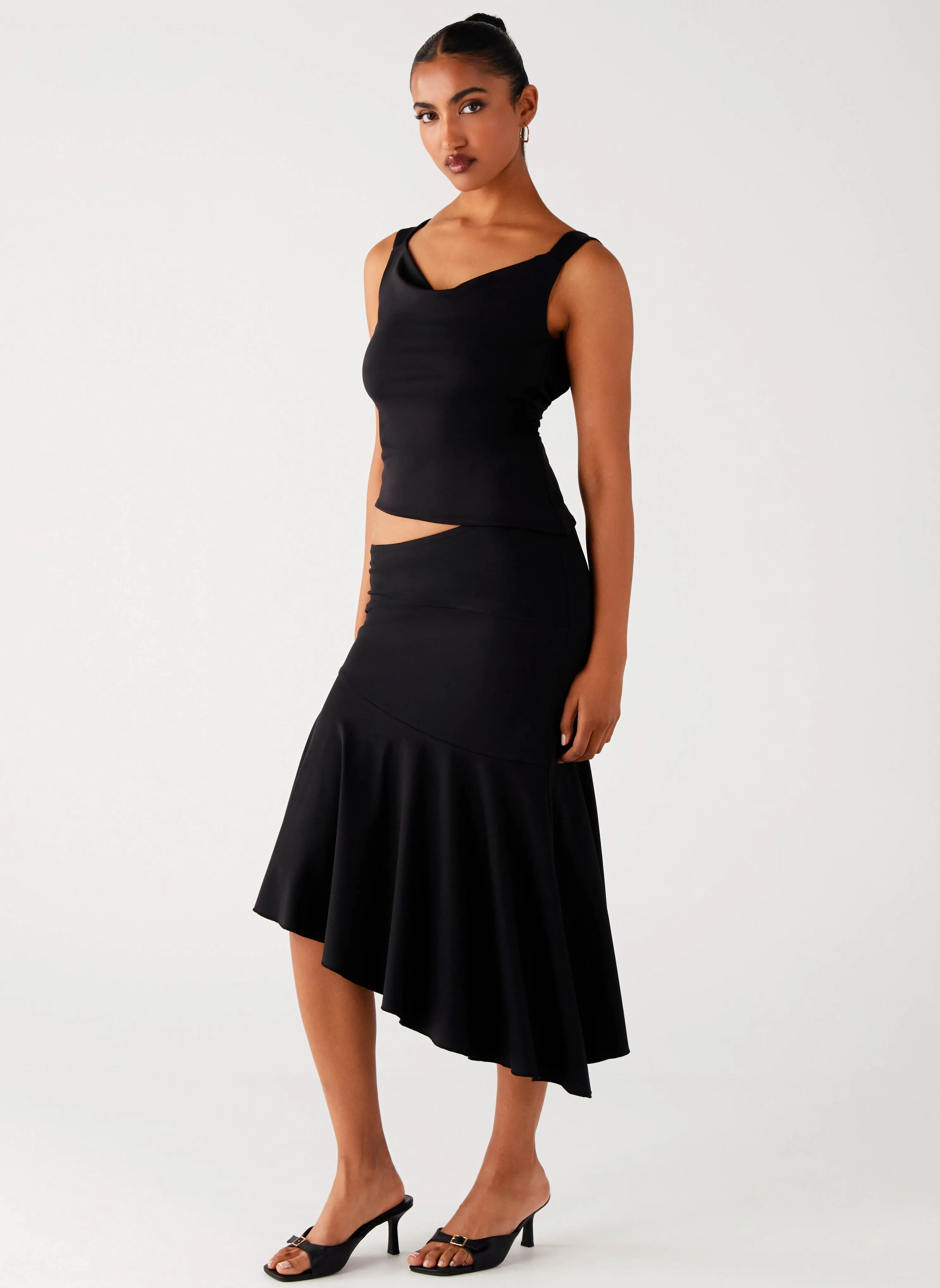 Chic Look Reinforced Hemline Wonderlust Midi Skirt - Black