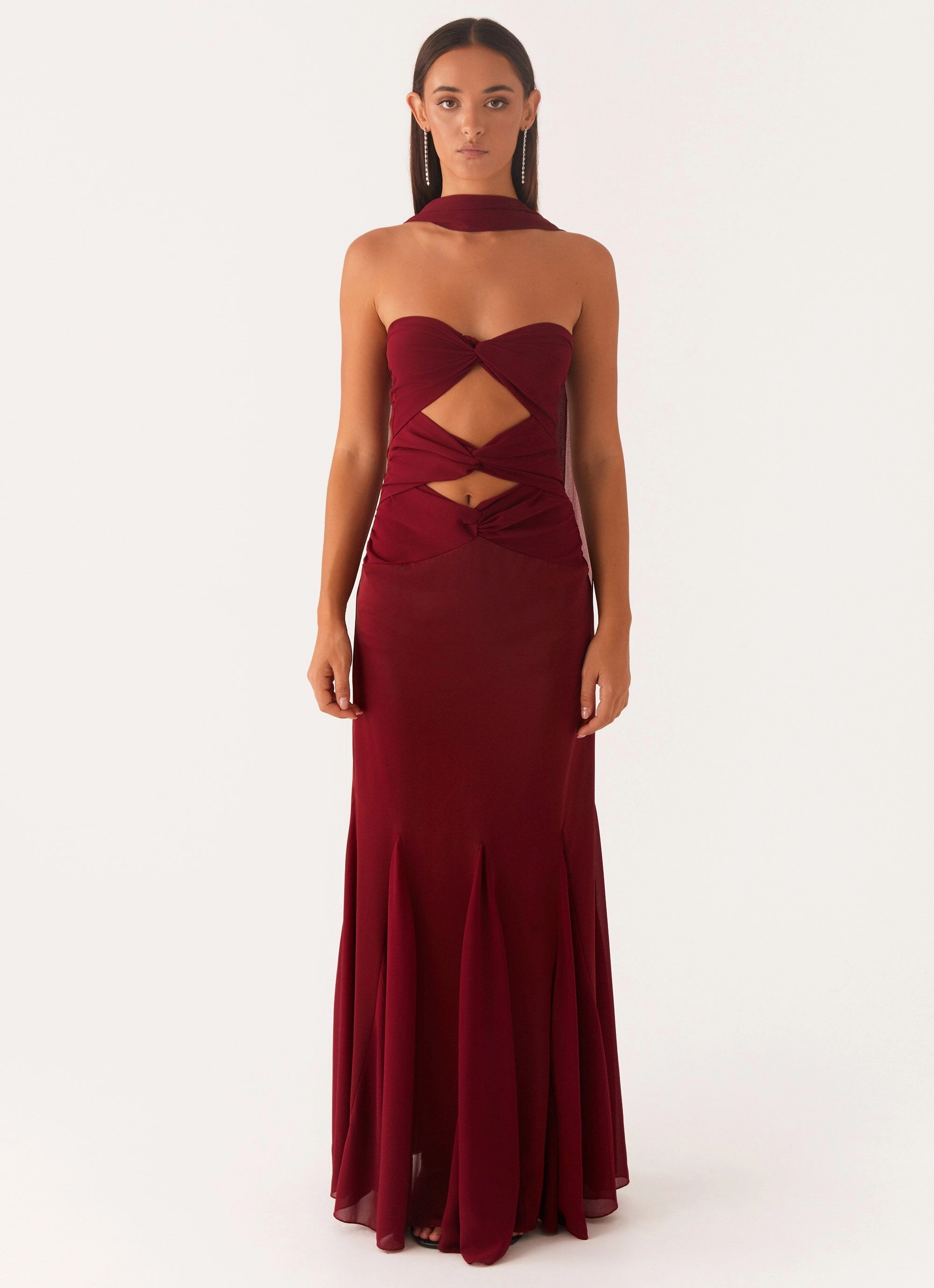 Melrose Satin Chiffon Maxi Dress - Deep Red Daywear Mood Neutral Flow