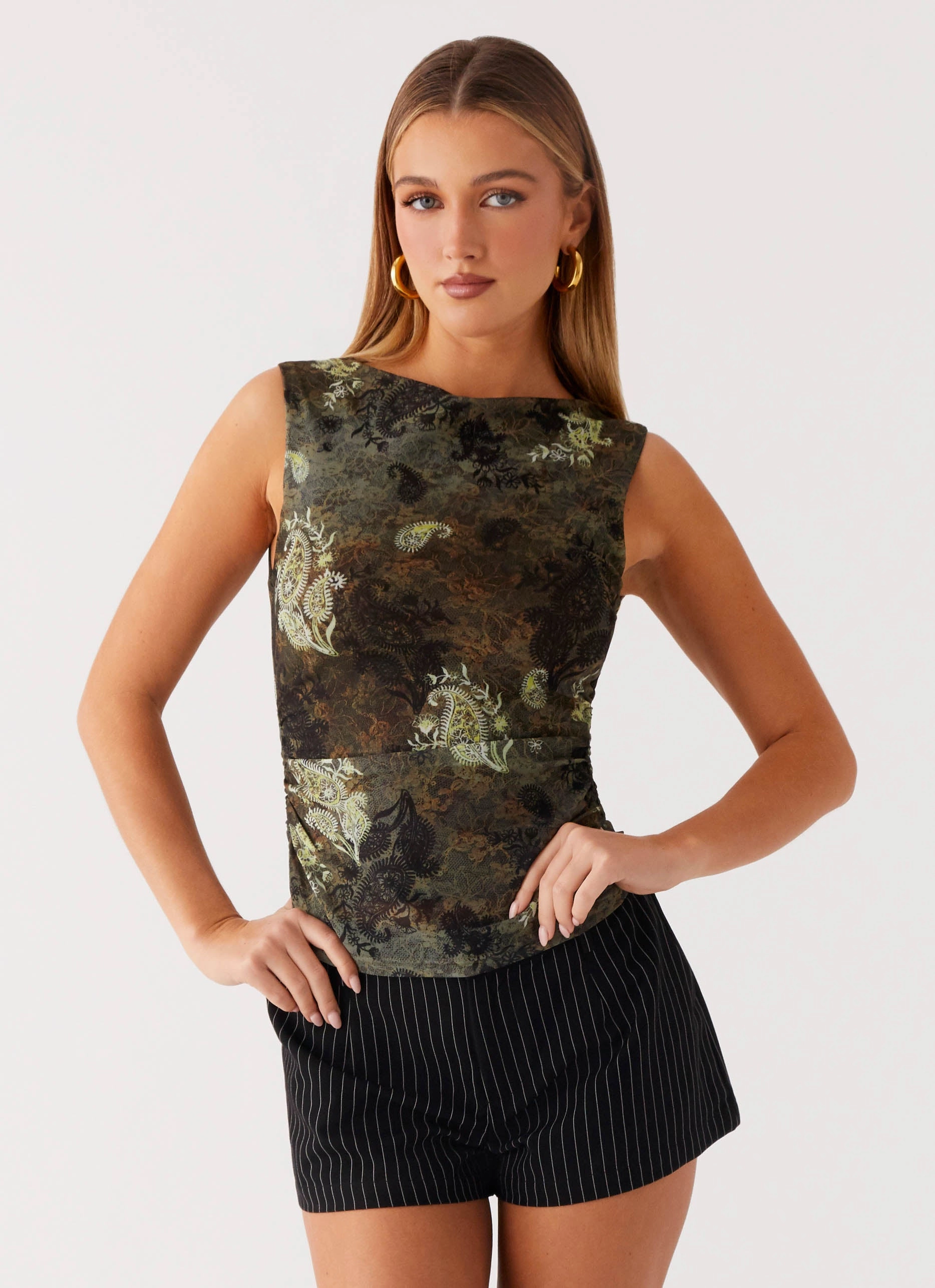 Reyka Suiting Shorts - Black Street Active Dynamic Flex Panels