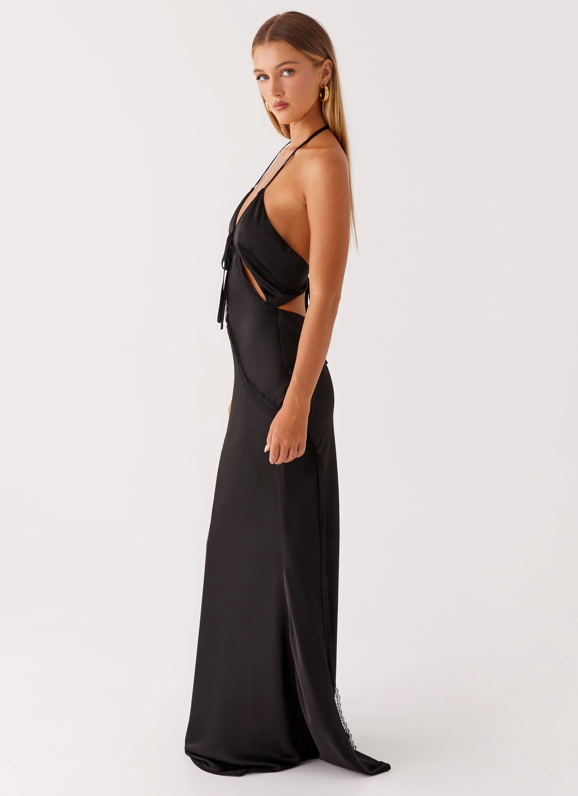 Playful Twist Highway Maxi Dress - Black