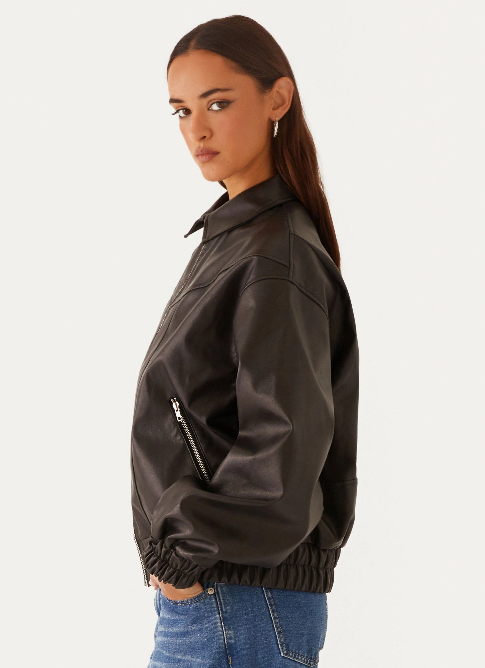 MultiPocketLayout LightPadding Holland Bomber Jacket - Black