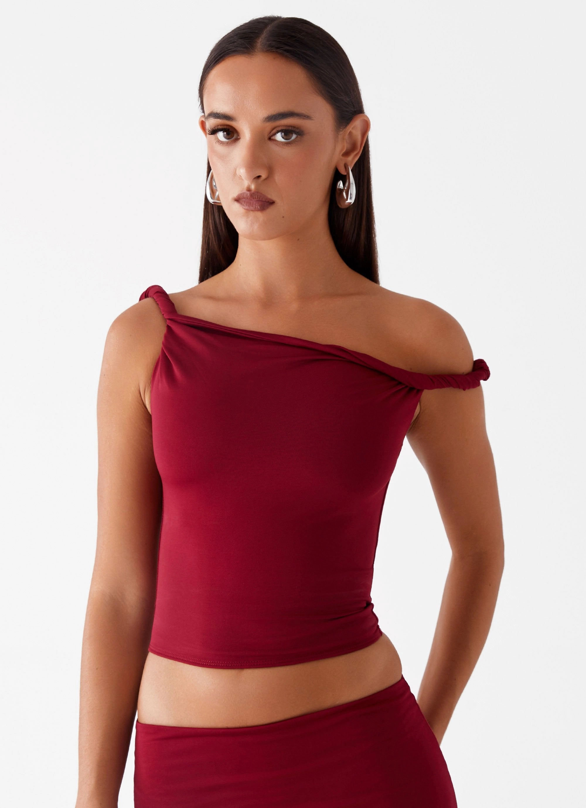 Flatlock Seam Technology Stretch Comfort Solace Soul Twist Shoulder Top - Maroon