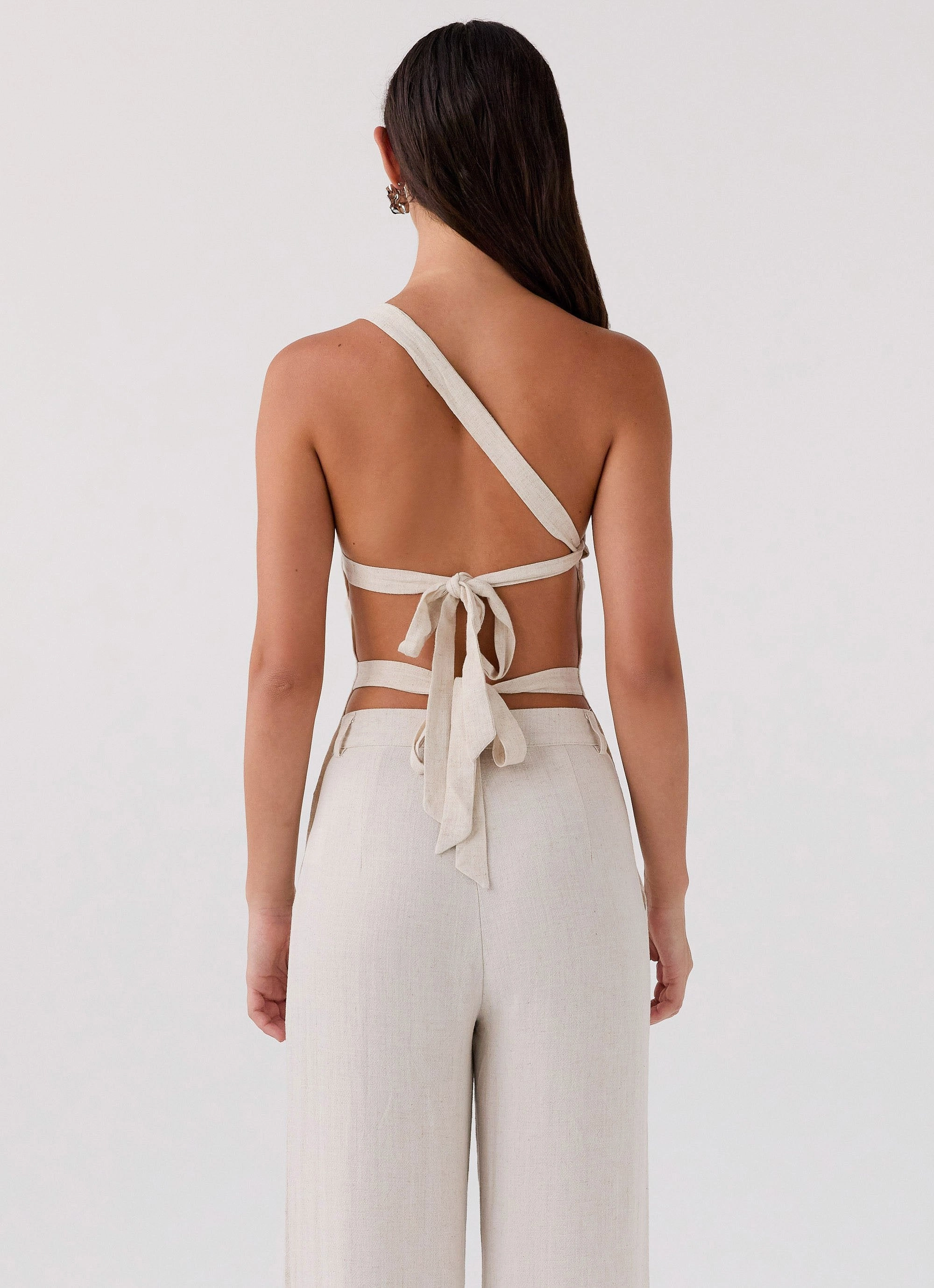 Temperature Balancing Layer Tear Resistant Knit Olsen Linen One Shoulder Top - Oatmeal