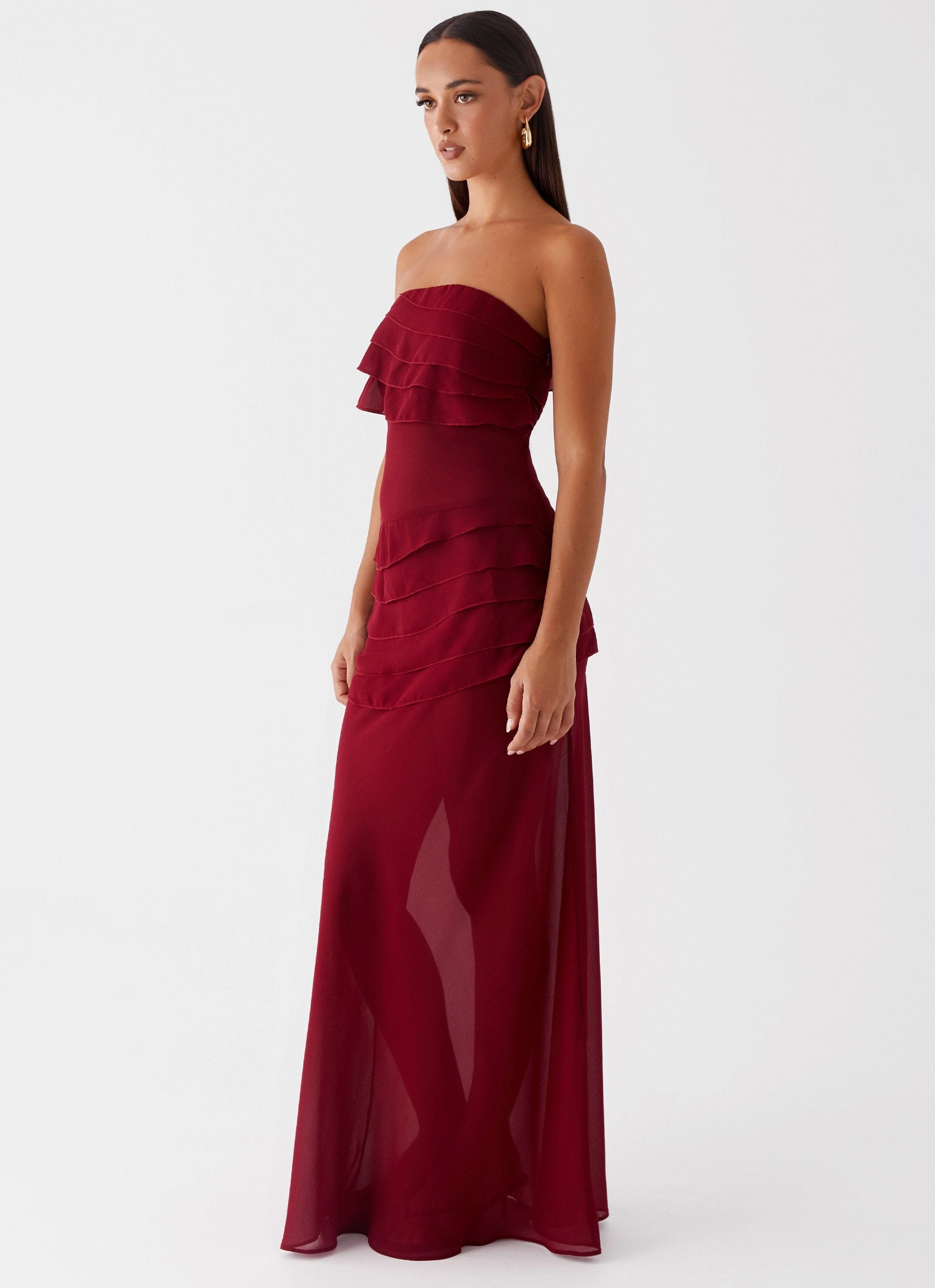 Outfit Core Into The Night Maxi Dress - Cherry Red