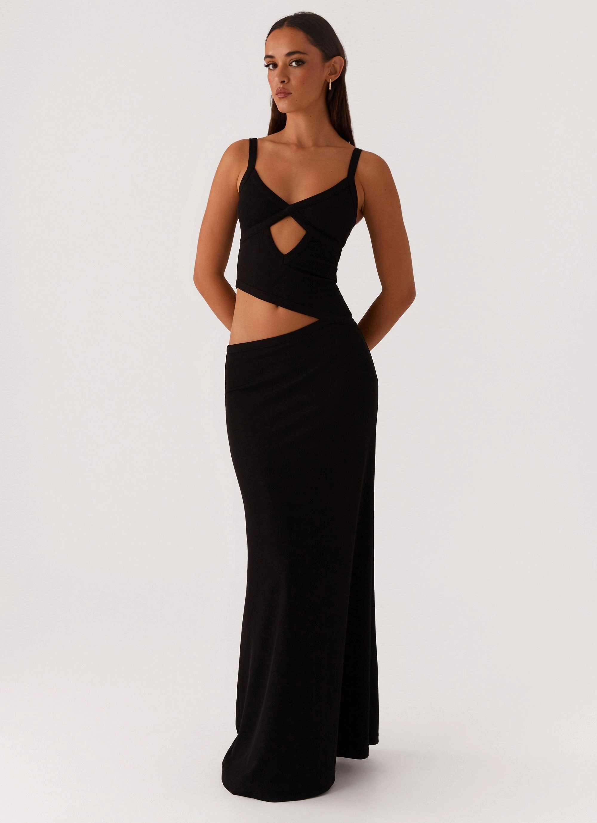 Jocelyn Maxi Dress - Black Flow Sleeve Texture Style
