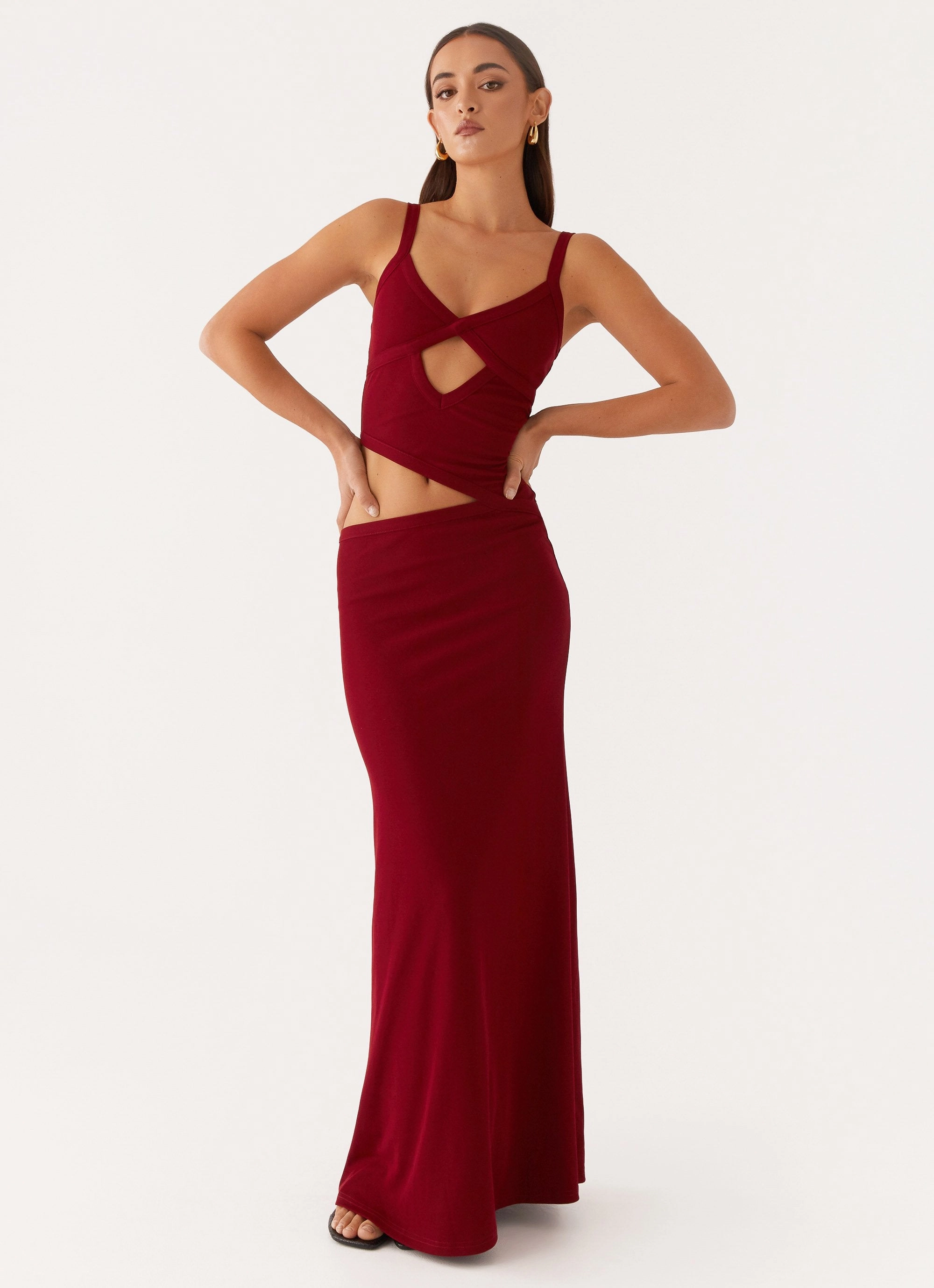 Jocelyn Maxi Dress - Maroon Versatile Edge Urban appeal
