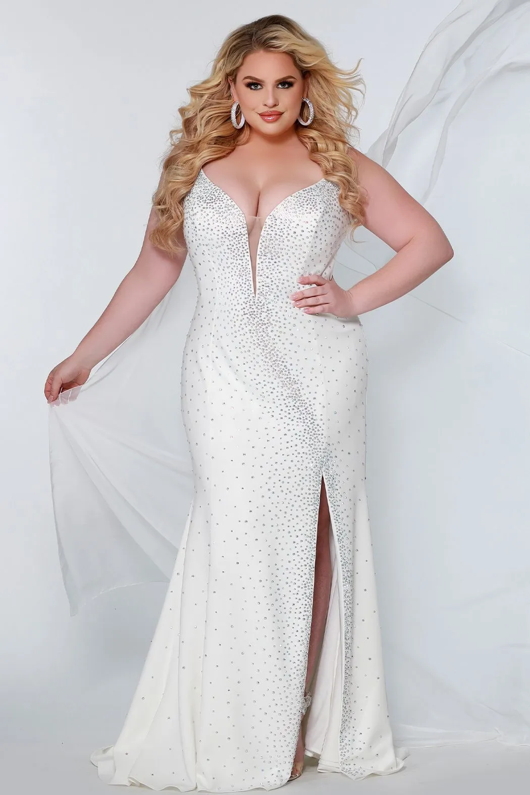 Johnathan Kayne Sydney's Closet JK2218 Red Size 14 Evening Gown with Cape Plus Size