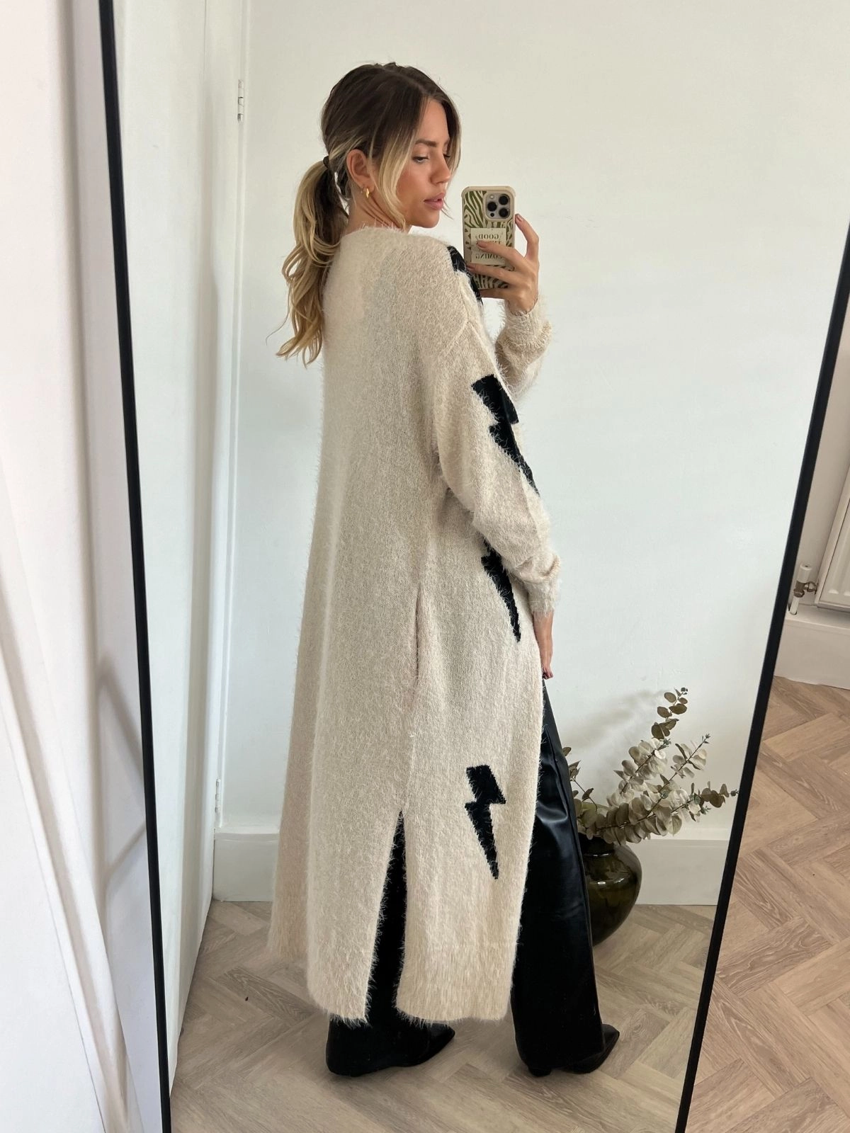 Kaia Lightning Print Long Cardigan / Stone Relaxed Tee