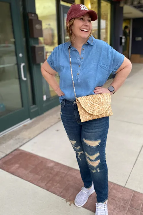 Karla - Ruched Shoulder Short Sleeve Chambray Top