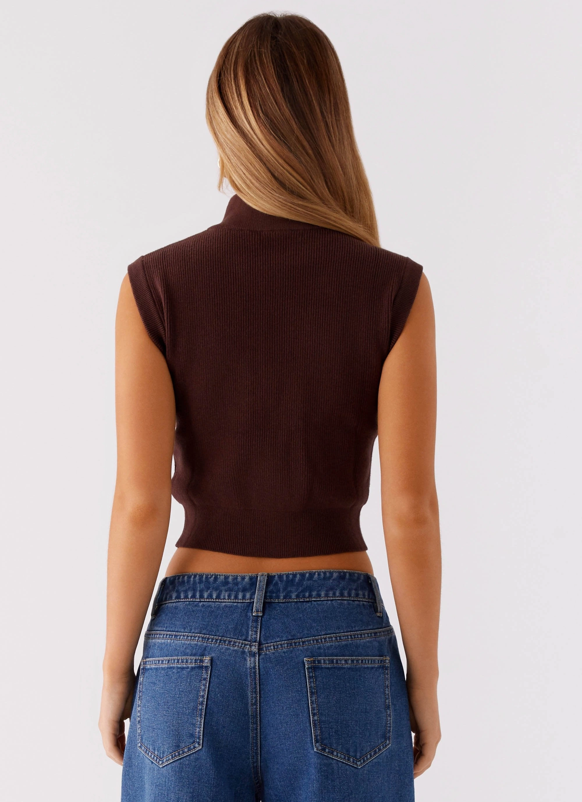 AntiPillingTreatment Keegan Knit Vest - Chocolate