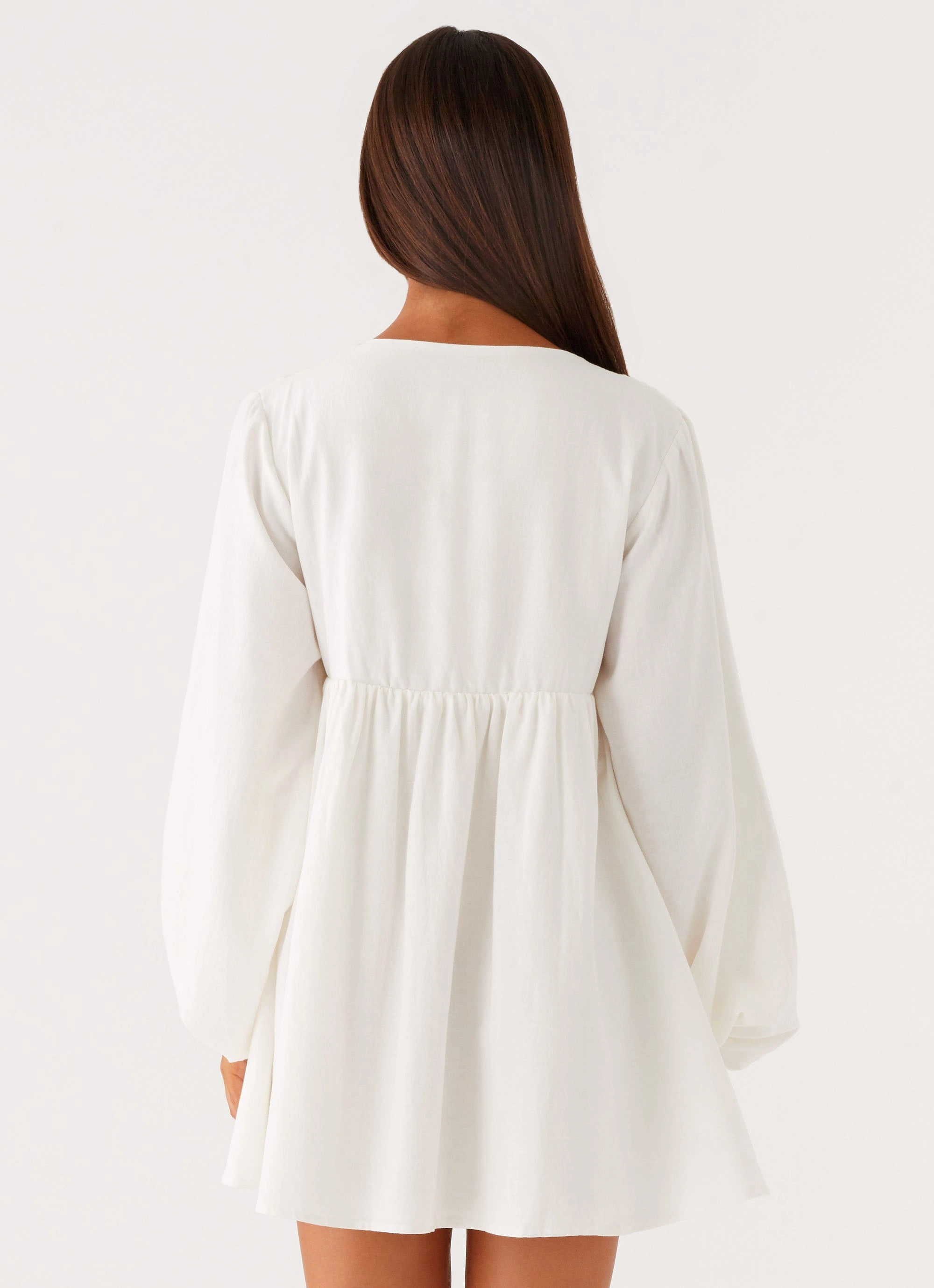 Kennie Linen Mini Dress - White Slender Look