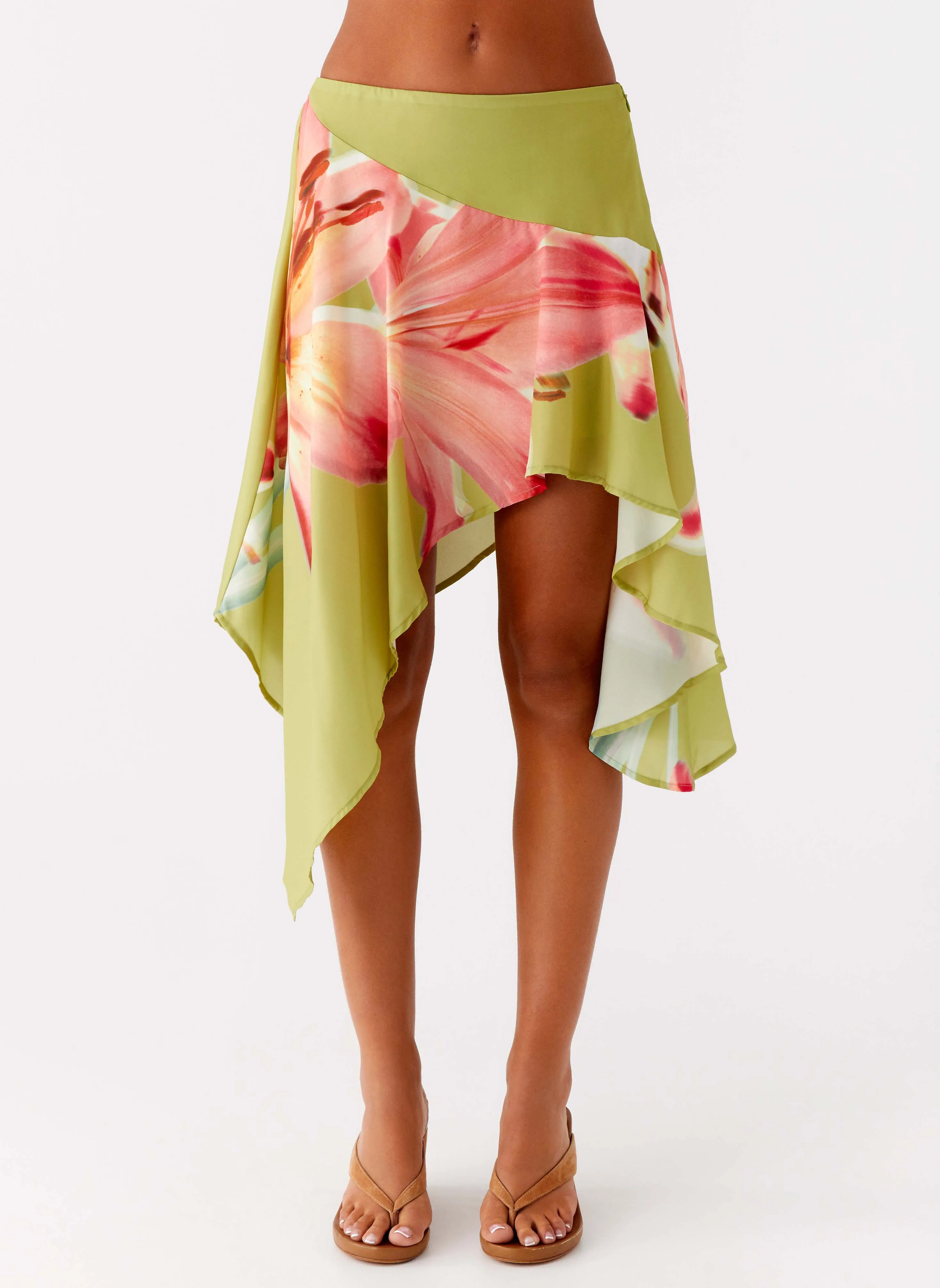 Kia Low Rise Asymmetrical Midi Skirt - Jungle Floral Global Inspiration