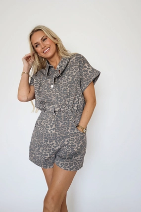 Kim Romper WrinkleFree Structure