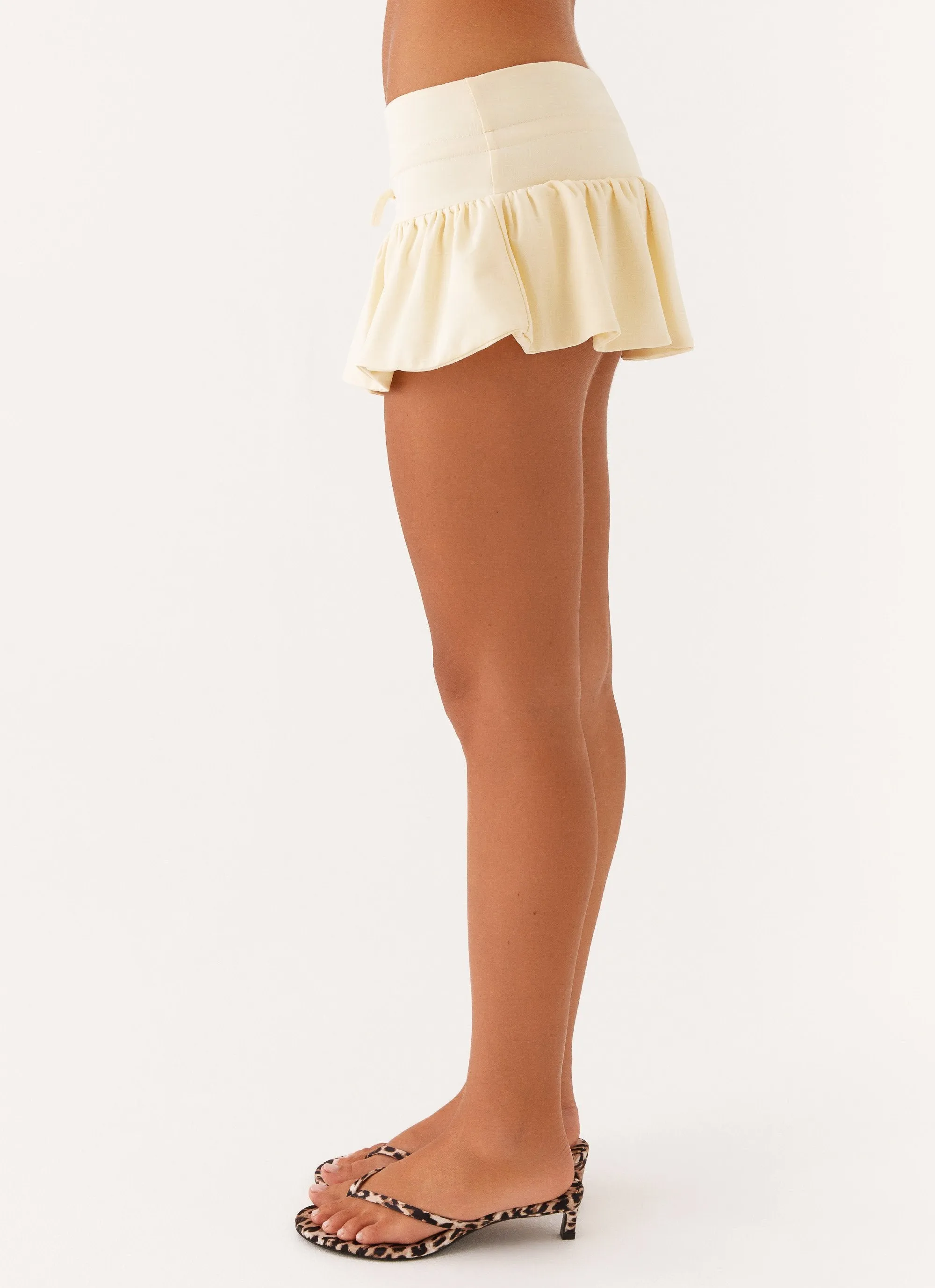 Reinforced Hems Landon Mini Skort - Lemon