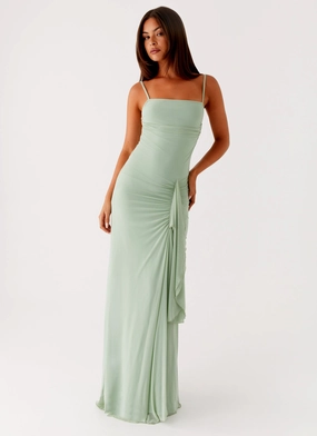 Layered Style Amphi Maxi Dress - Sage Easy Vibe Flower Soft Amphi Maxi Dress - Sage