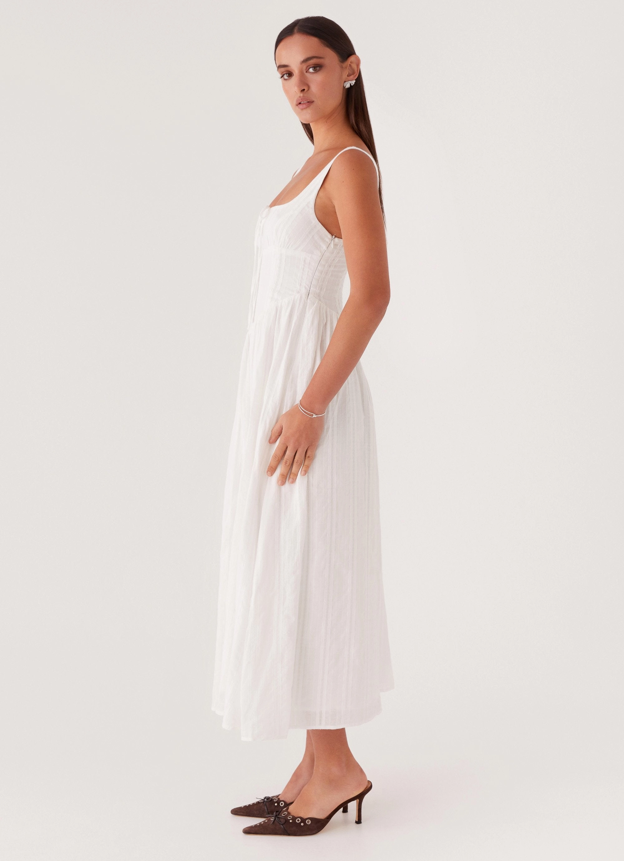 Bold Cut Pascuelle Midi Dress - White