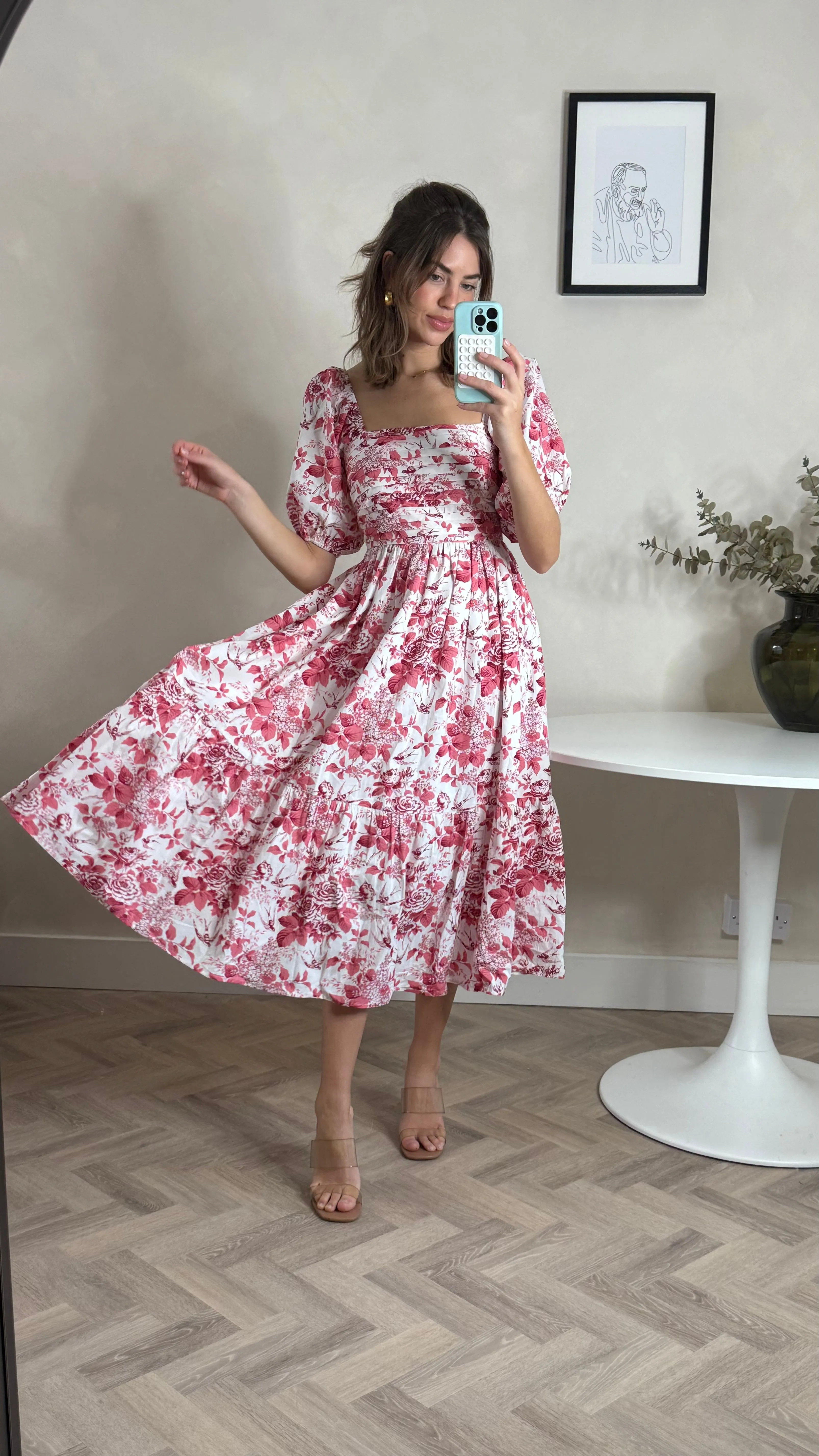 Minimal Core Leighton Puff Sleeve Midi Dress in Pink Floral