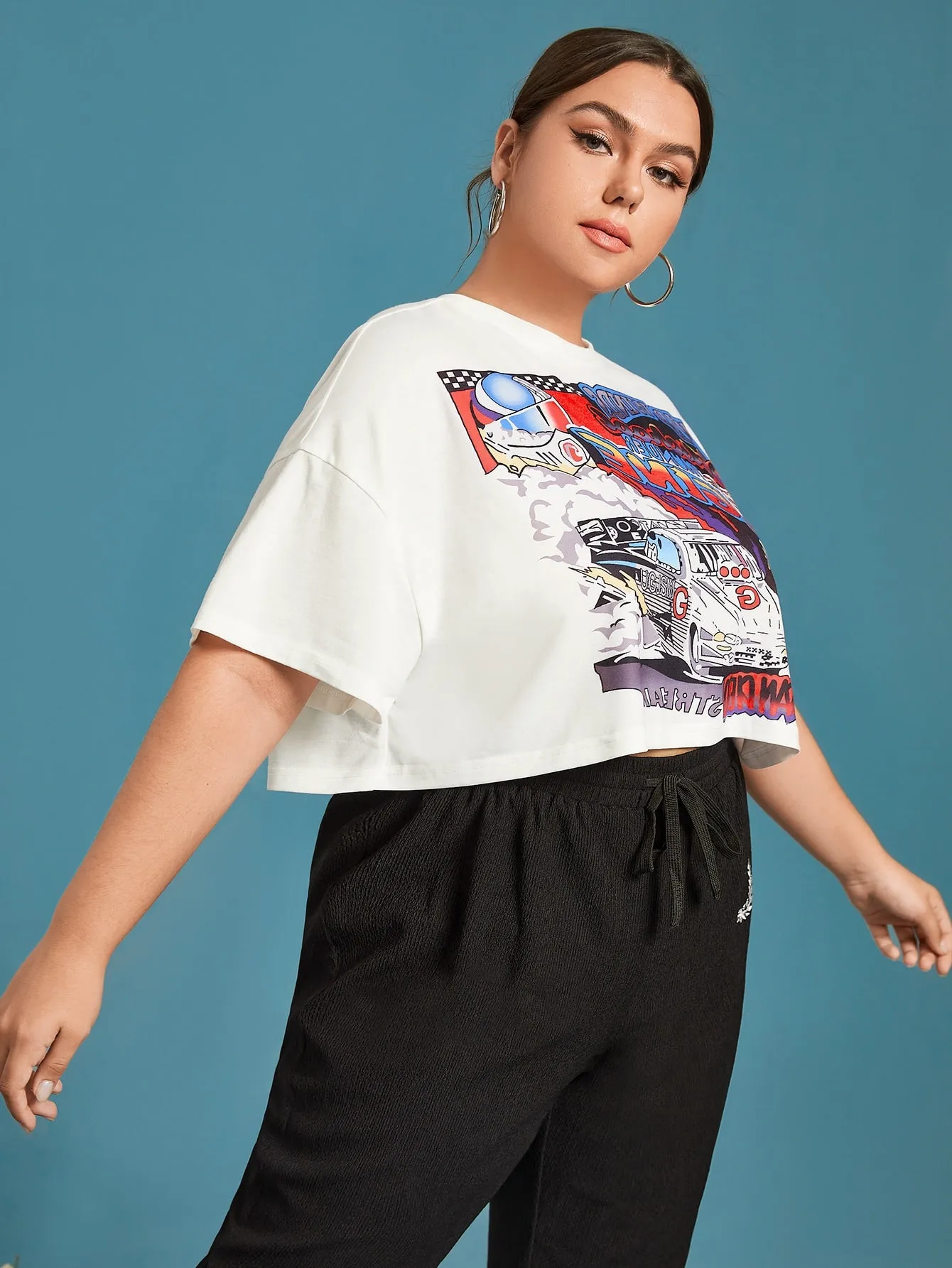 Letter Half Sleeve Round Neck Crop Plus Size T-Shirt