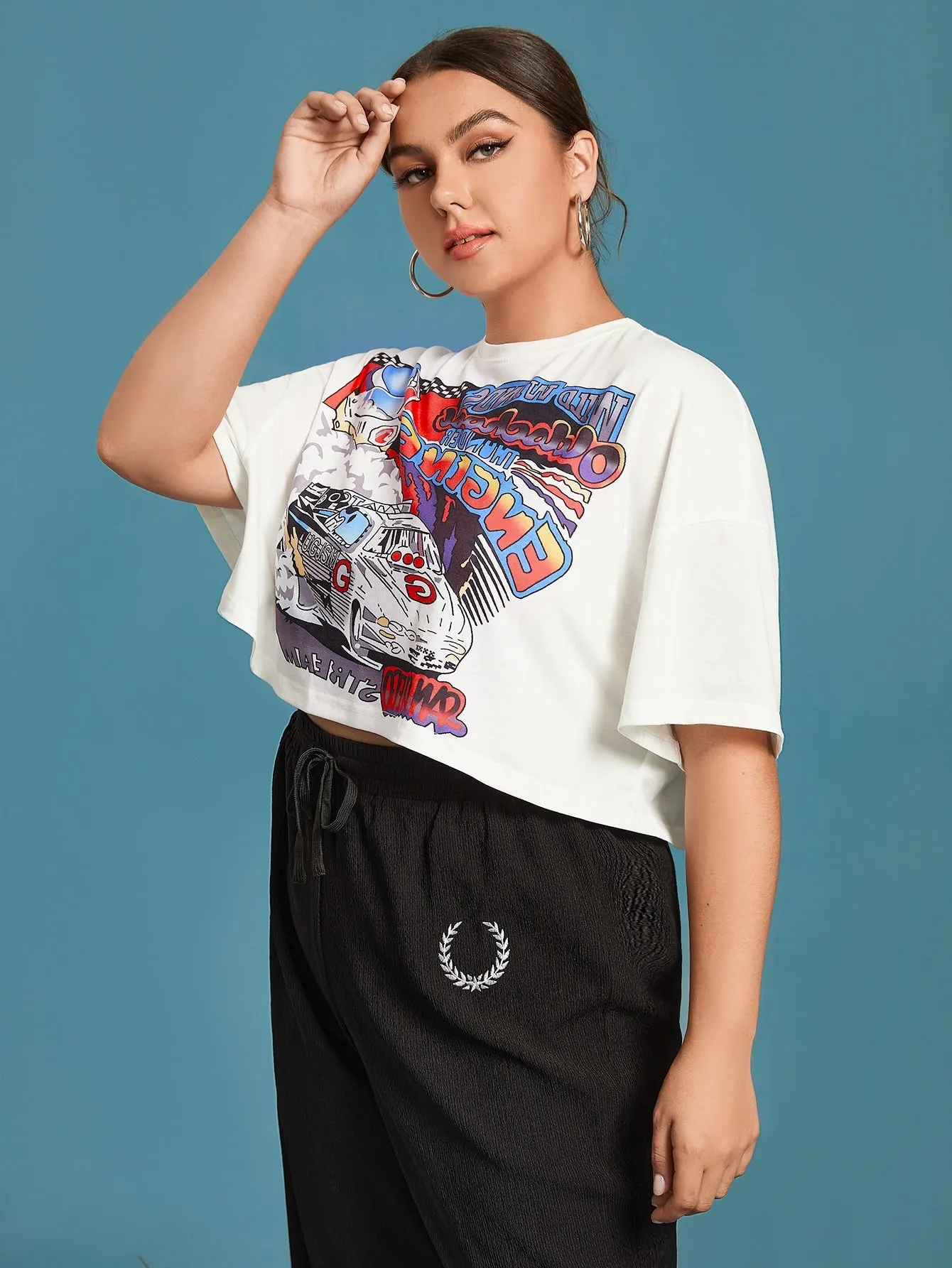 Letter Half Sleeve Round Neck Crop Plus Size T-Shirt