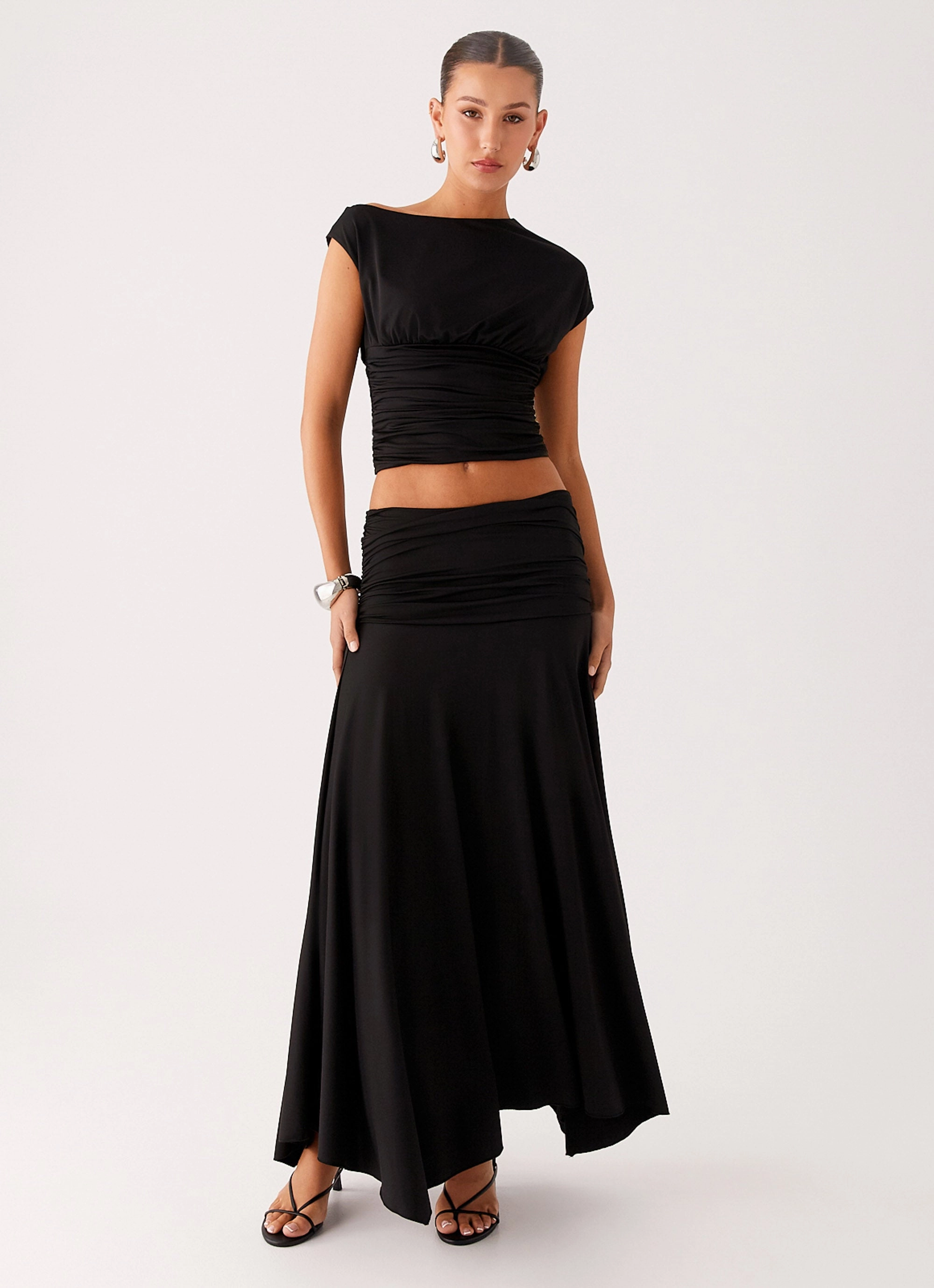 UV Protective Layer Crisp Walk Look Liana Asymmetrical Top - Black