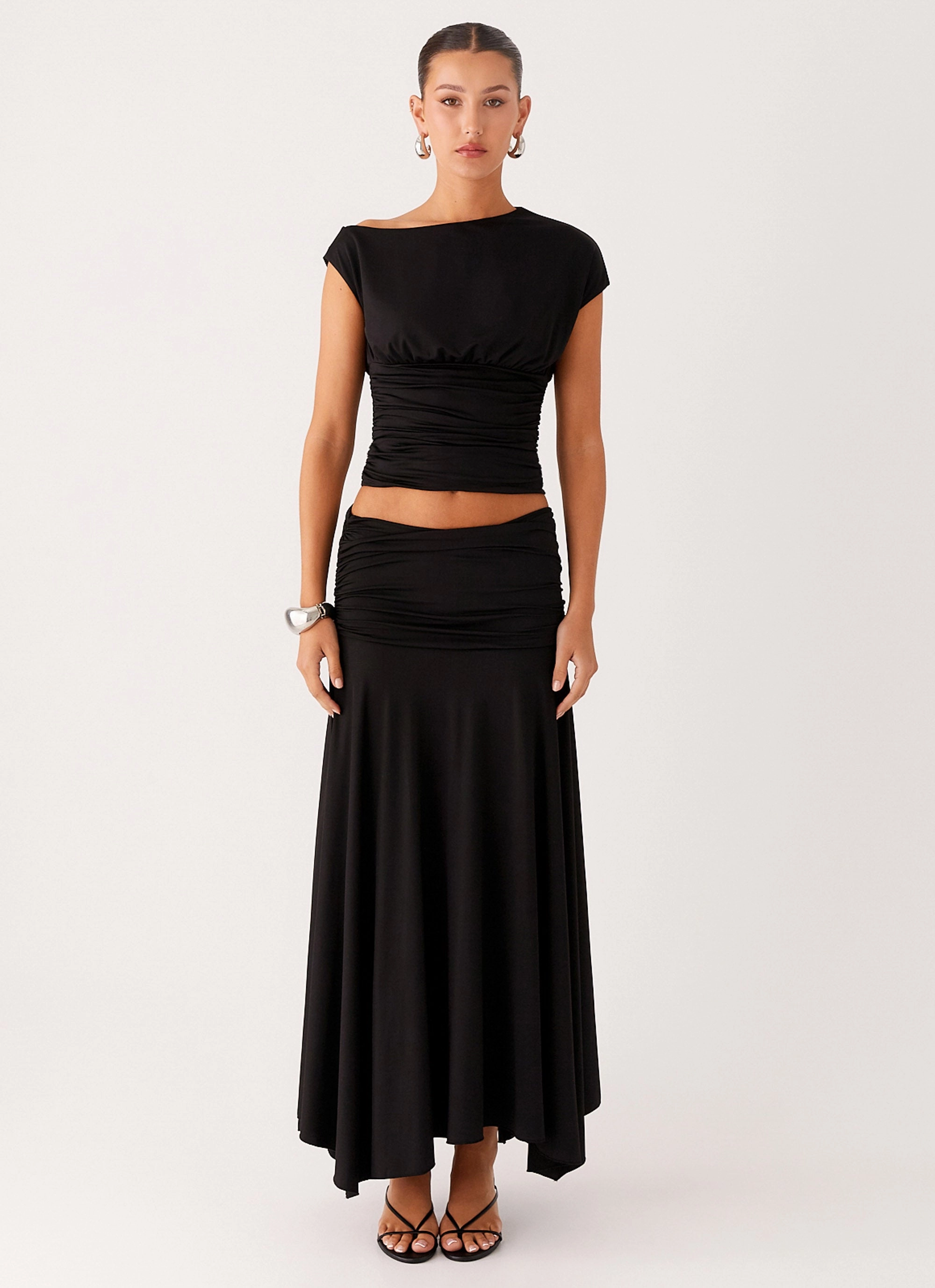 Fray Resistant Edges Liana Ruched Maxi Skirt - Black