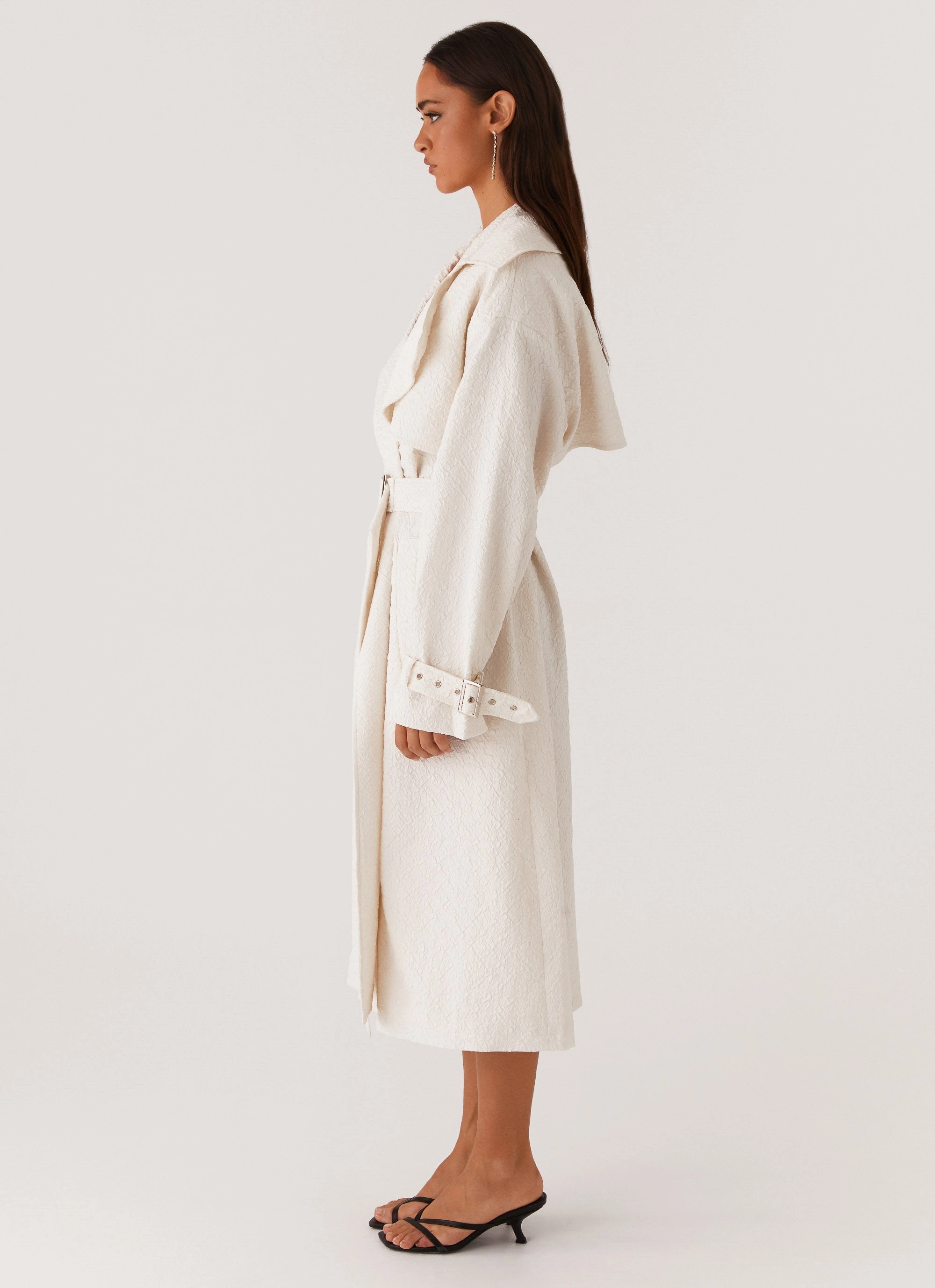 UV Protective Layer Cuffs Adjust Phoenix Oversized Trench Coat - Ivory