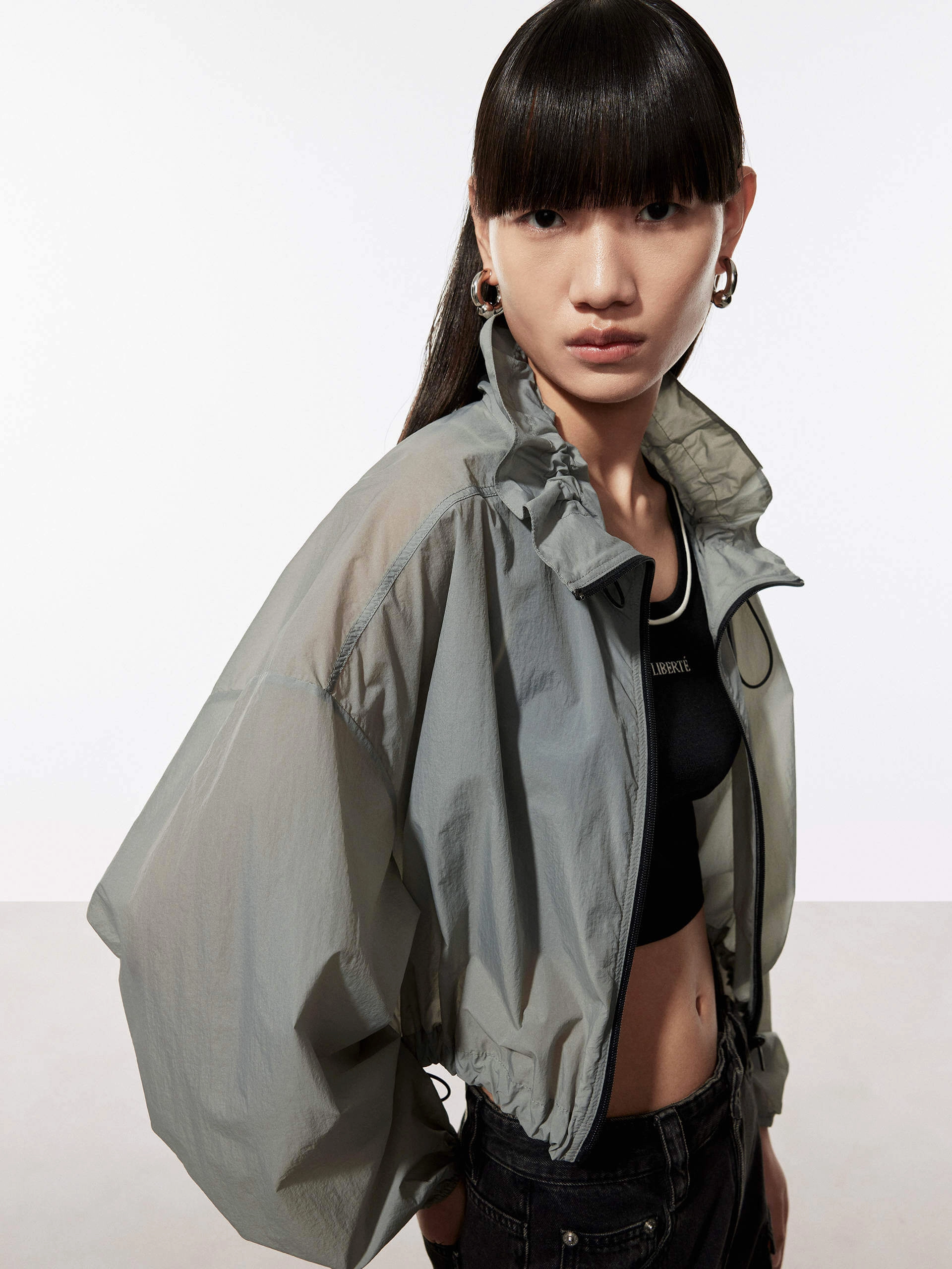 Lightweight Cropped Jacket