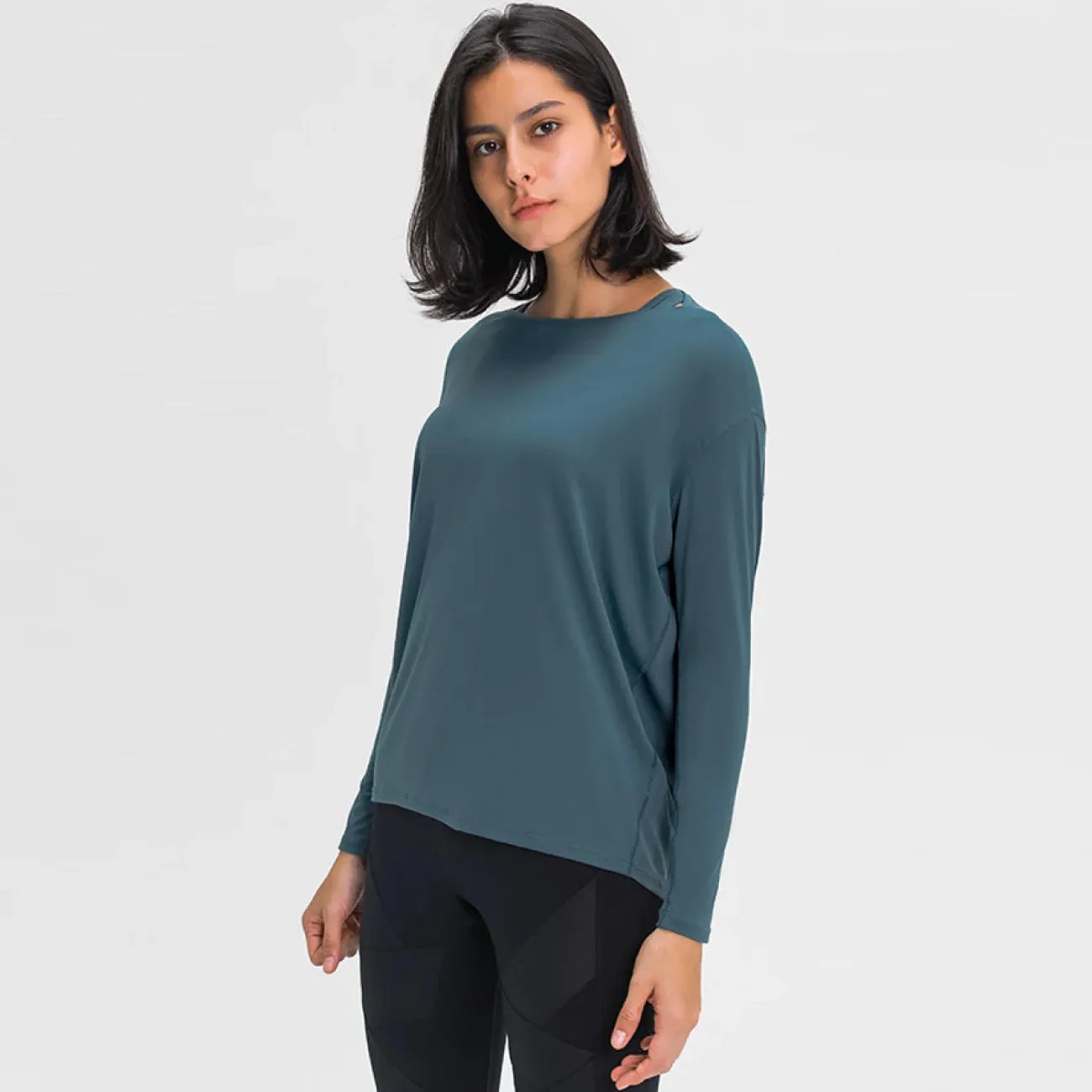 Loose & Relaxed Fit Women's Activewear Top