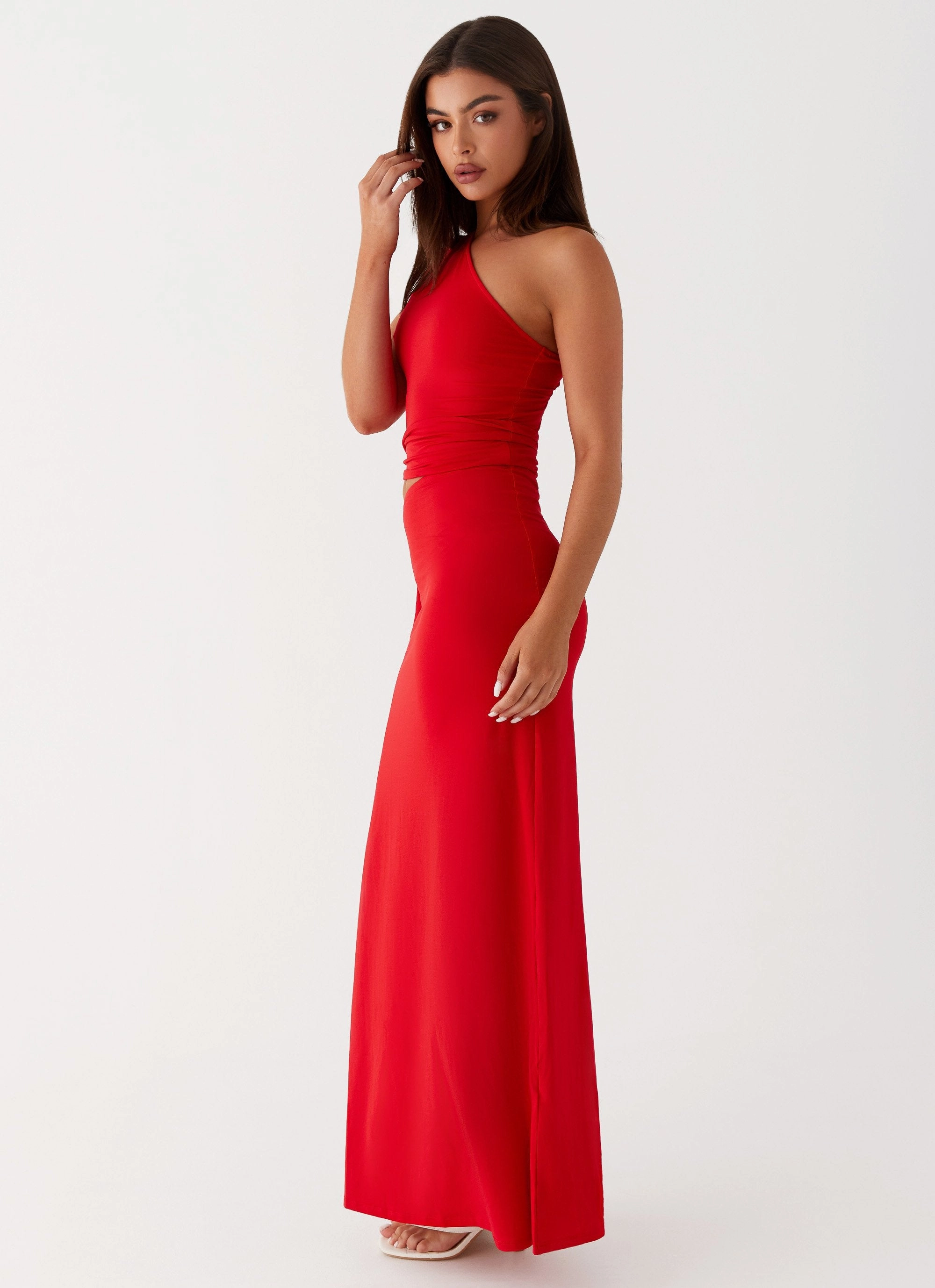 Edgy-Look Slim Silhouette Love Me Tie Maxi Dress - Red