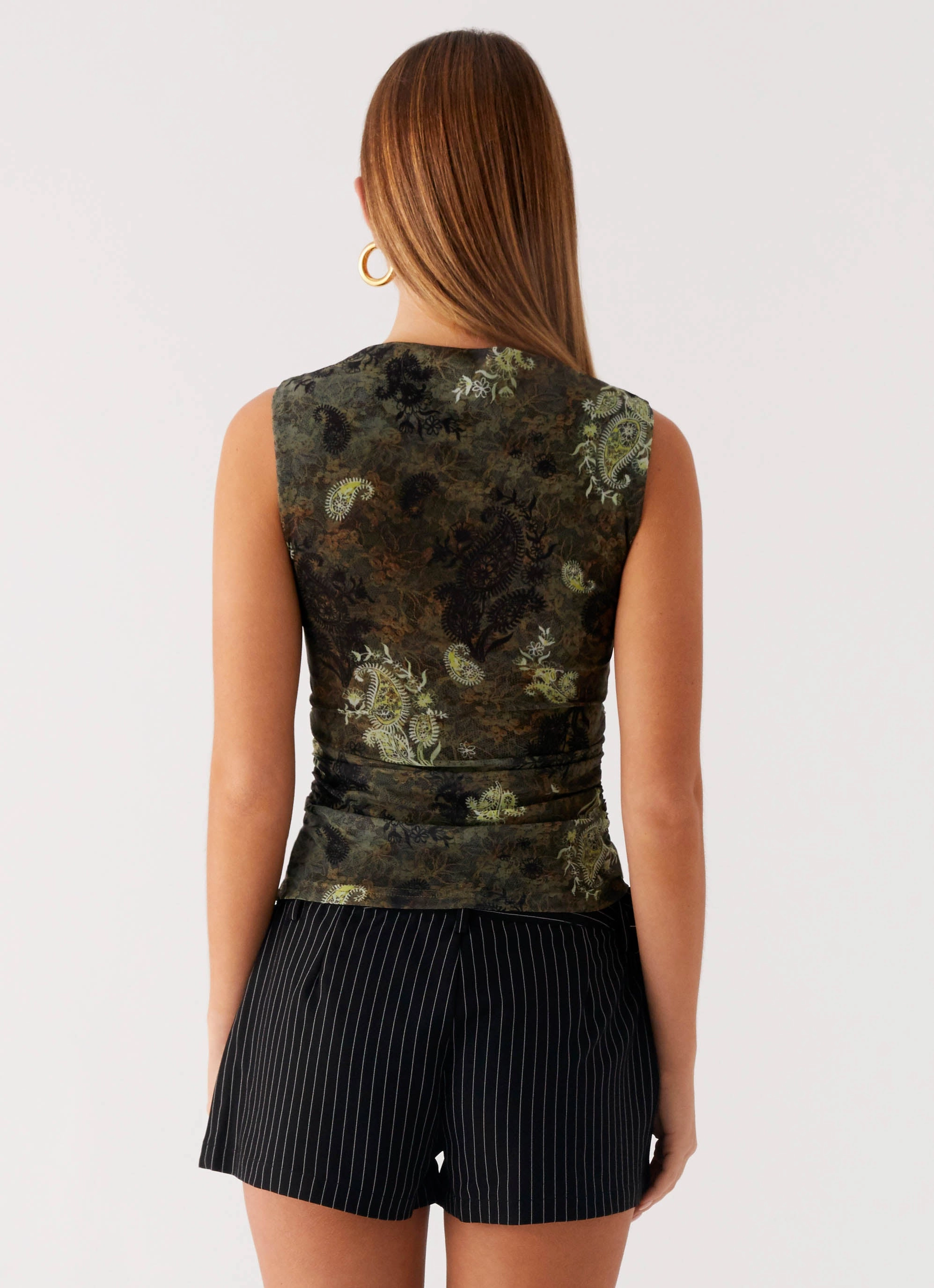 NonRestrictiveCollar Weighted Hem Lux Tank Top - Cyber Floral