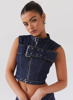 Machine washable care Greedy Denim Buckle Top - Indigo Greedy Denim Buckle Top - Indigo Unlined Design