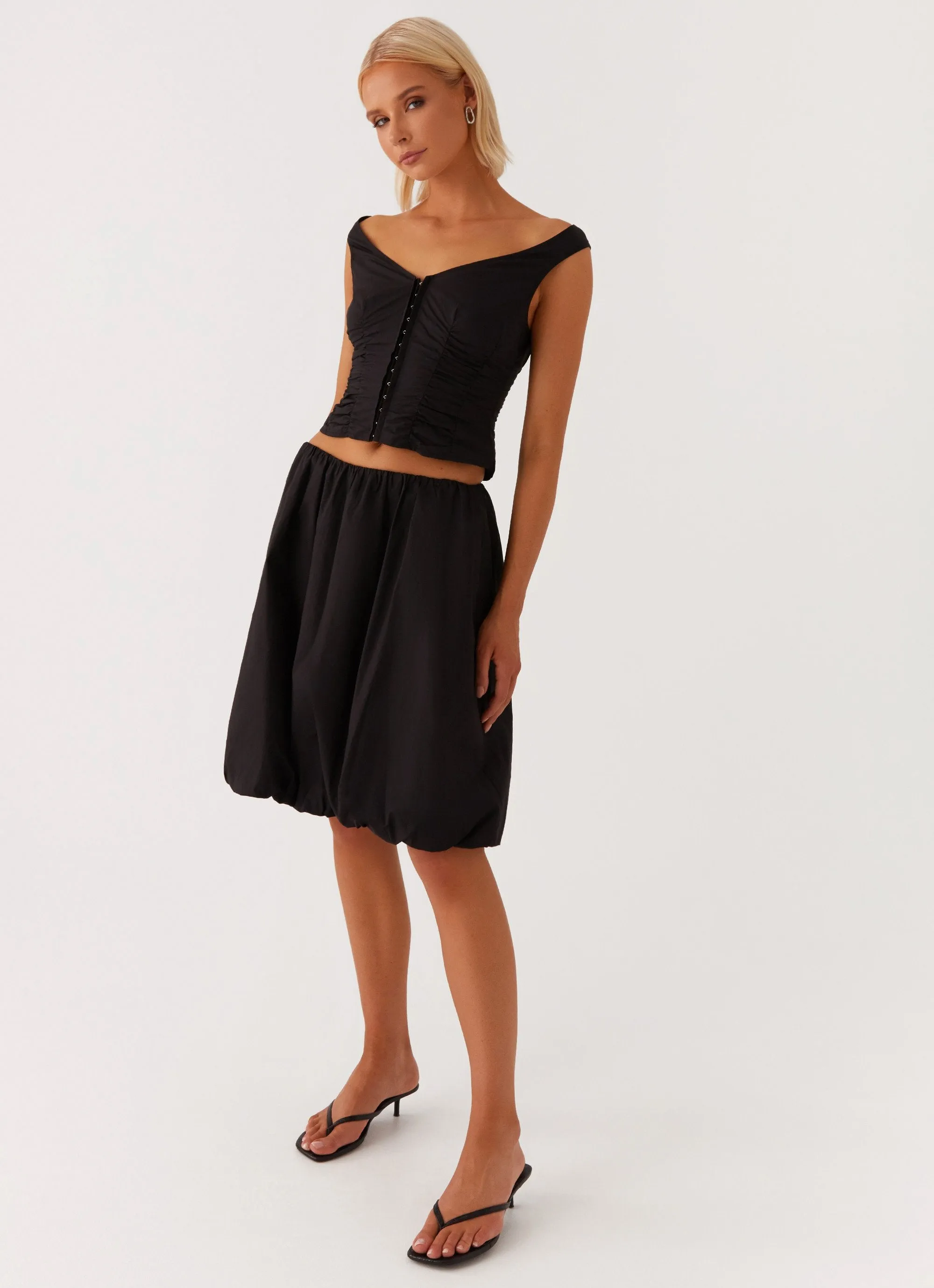 Make Way Bubble Midi Skirt - Black Pure Vibes