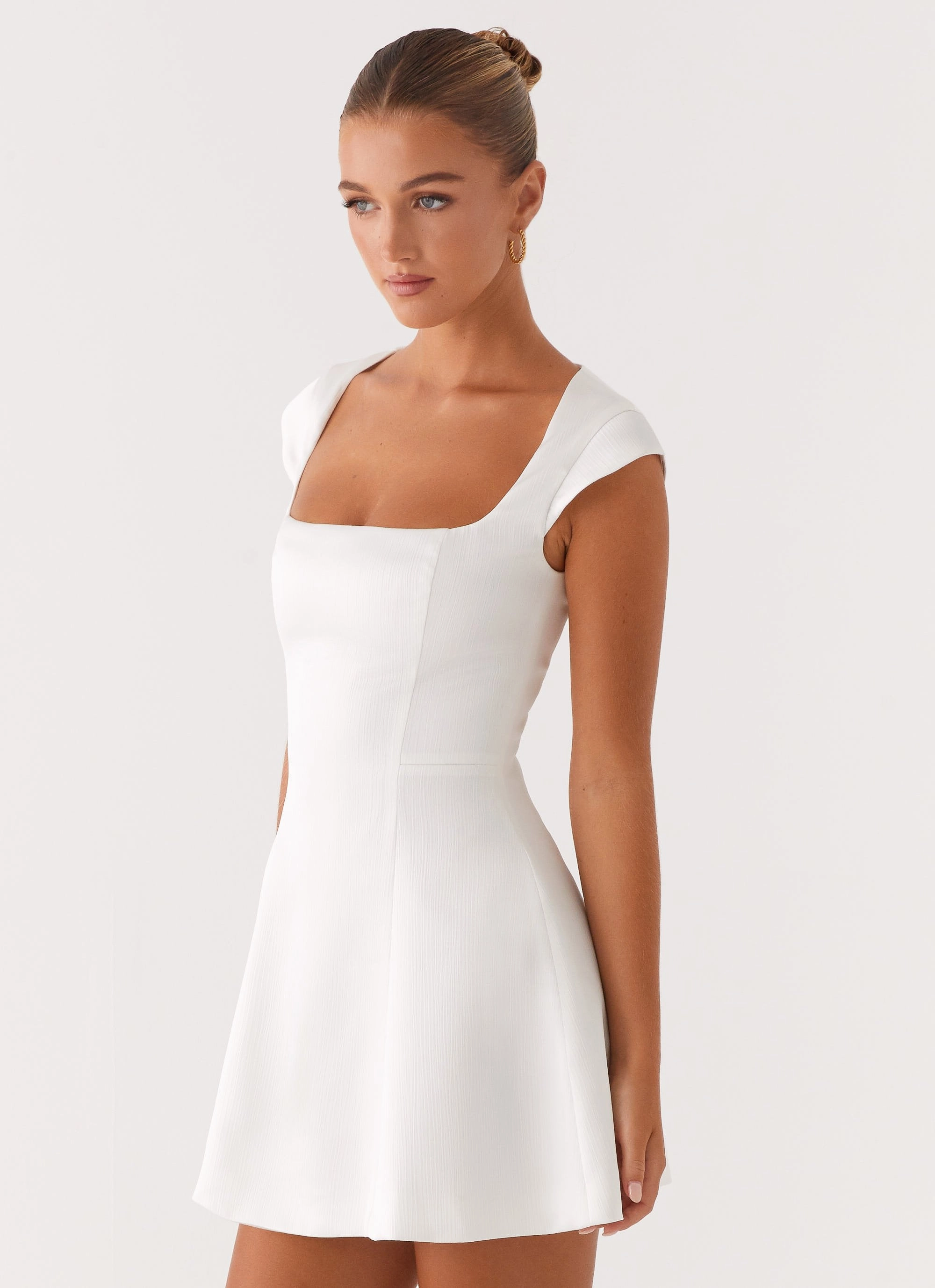 Maryjane Mini Dress - White Button-Cuff Influencer-Approved