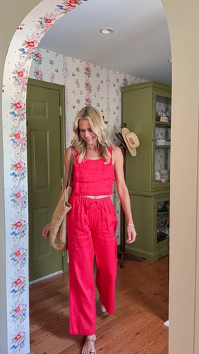 Comfort Cushion Neckline PocketDetails MASON'S DAUGHTER | Sophia Top, Tomato Red